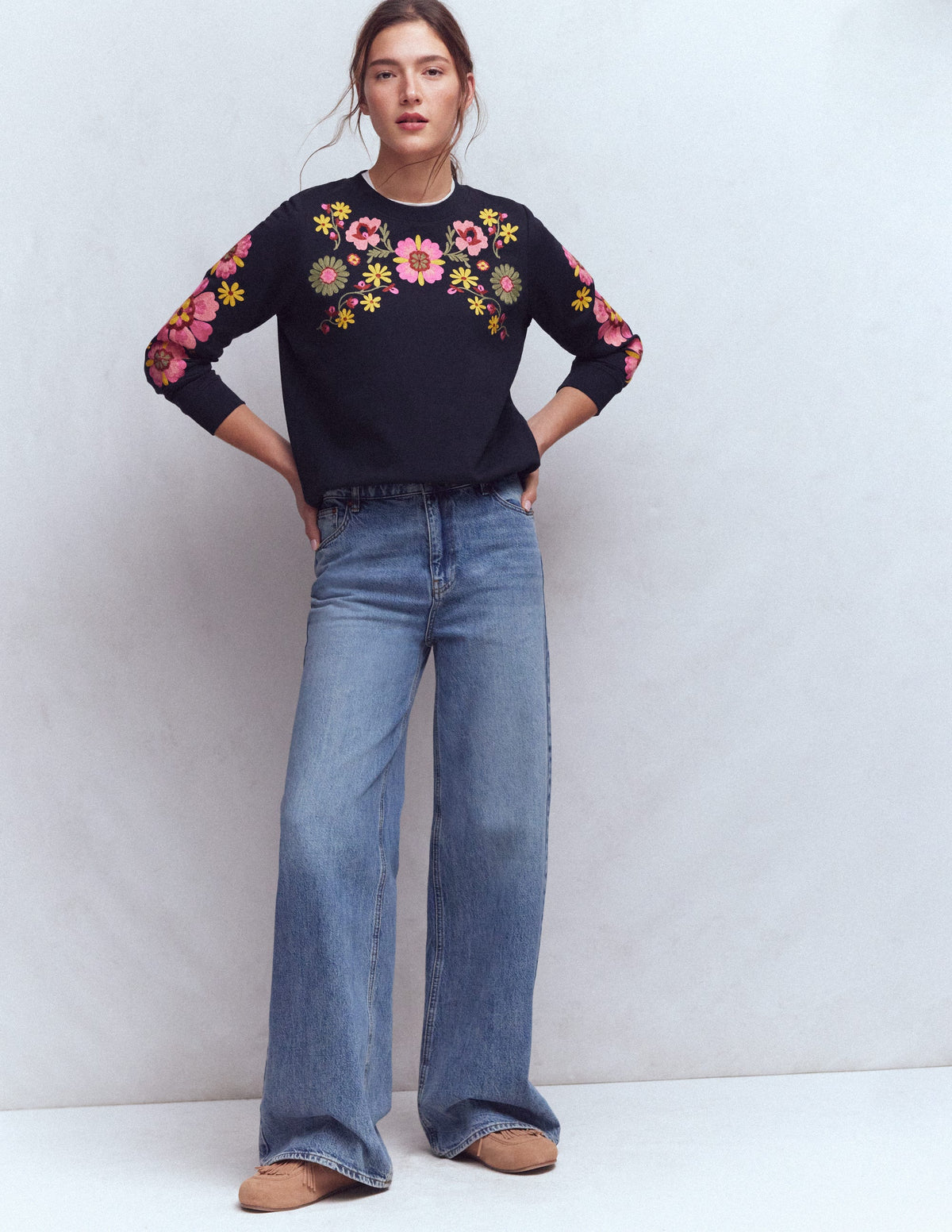 Hannah Embroidered Sweatshirt-Navy Multi Embroidery - Image 4