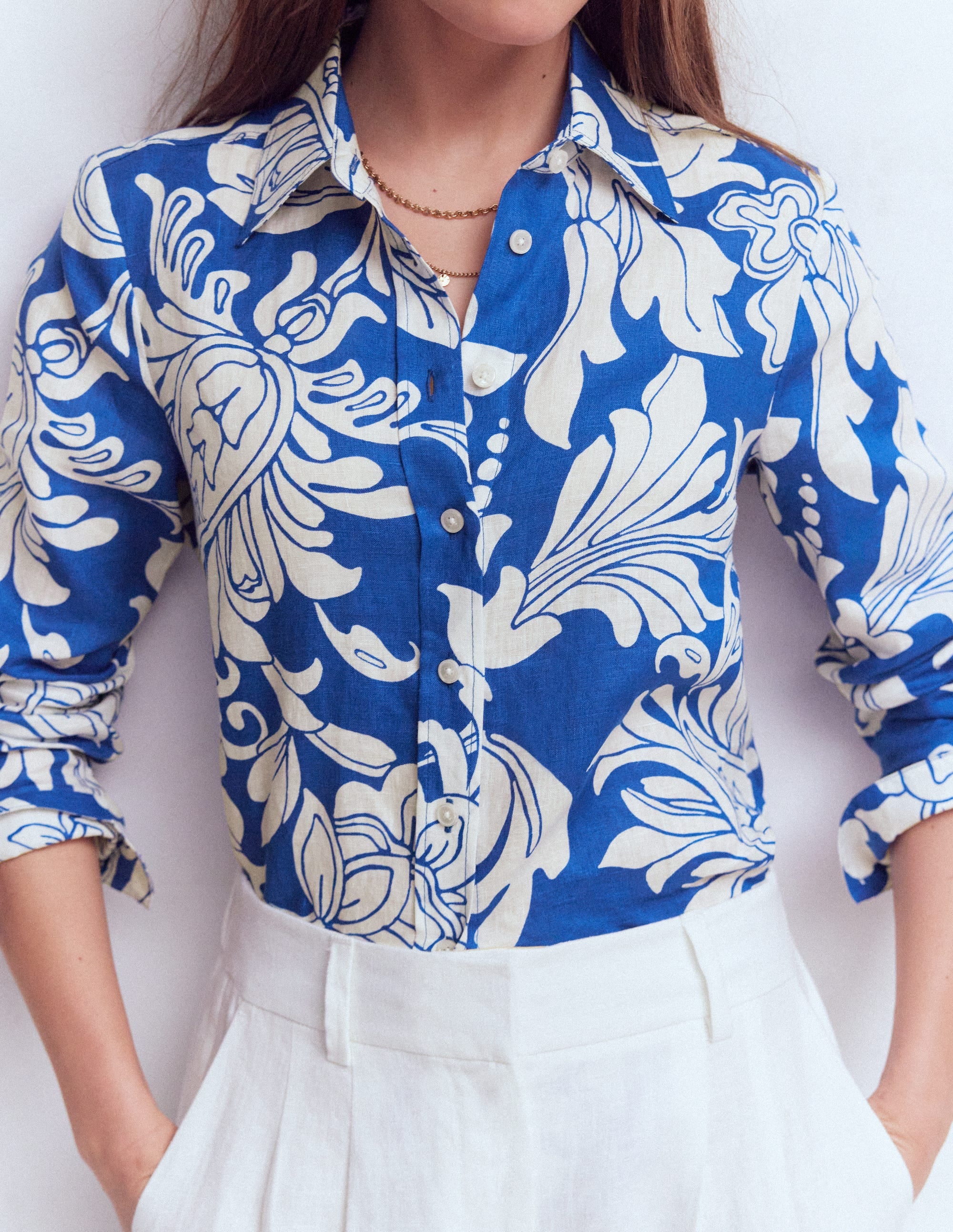 Sienna Leinenhemd-Blau, Botanisches Muster - Image 2