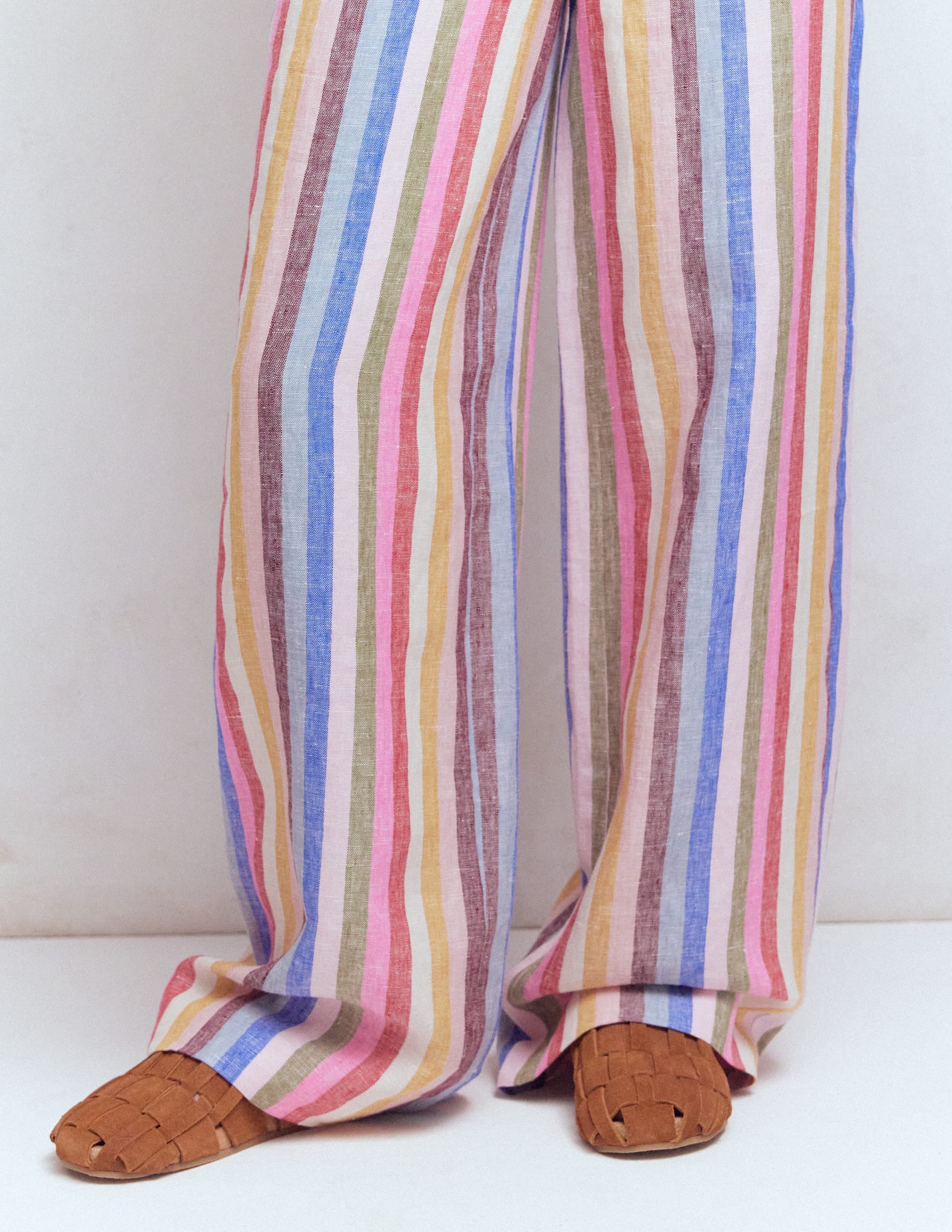 Loretta Riemen-Clogs-Hellbraun - Image 3