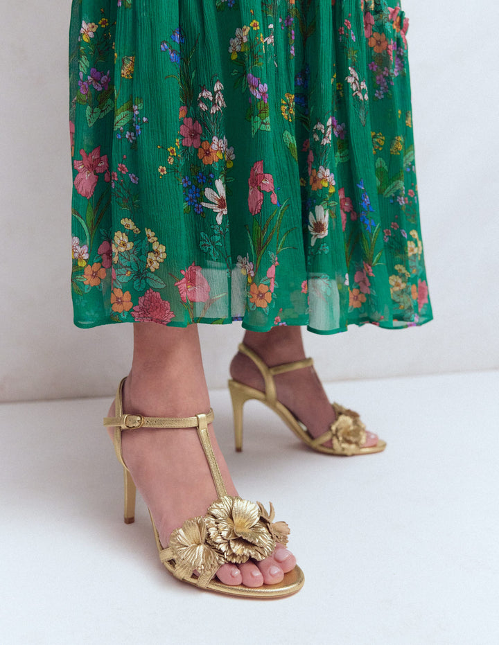 Sandalen mit Blumenverzierung-Gold
