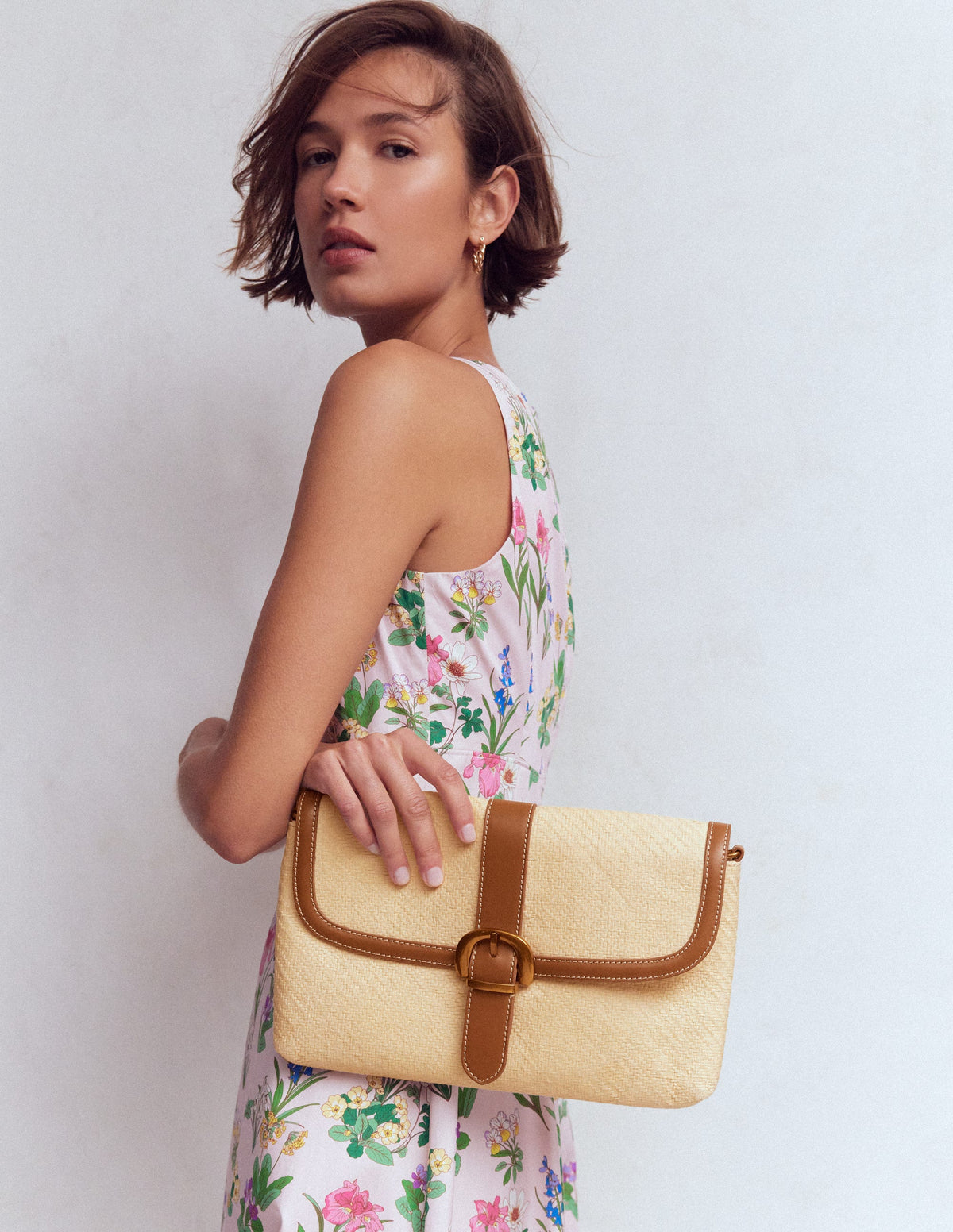 Buckle Crossbody Bag-Natural Raffia - Image 2