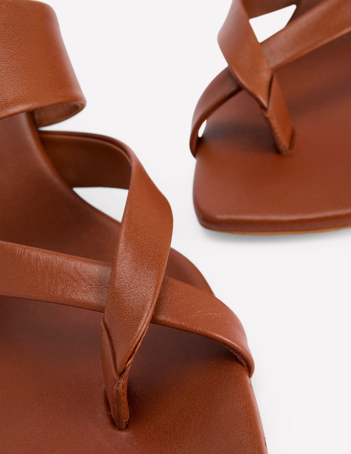 Toe Post Kitten Heels-Tan-4