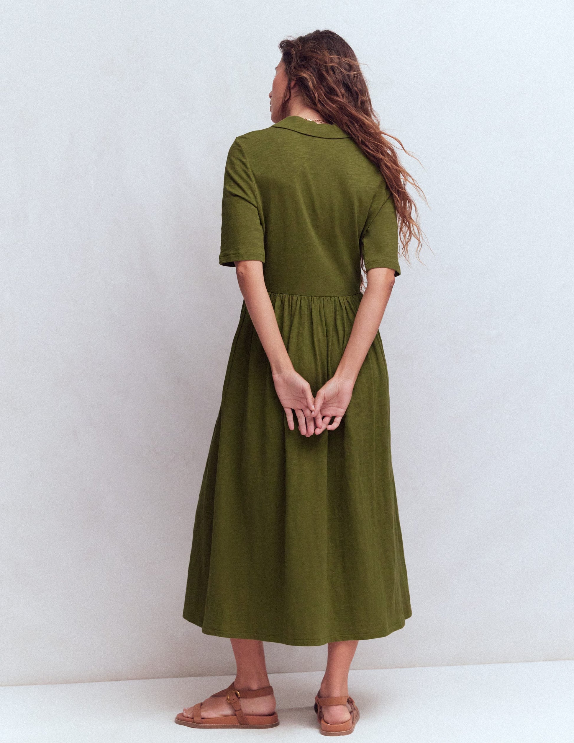 Aria Jerseykleid mit Kragen-Promenadengrün-3
