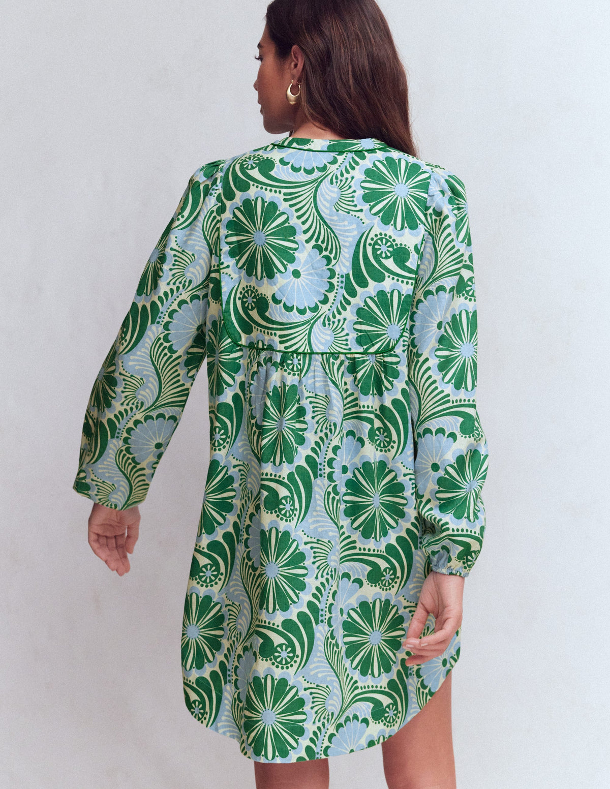 Pia Leinenkleid mit Passe und Quasten-Blau Euphorischer Garten-3