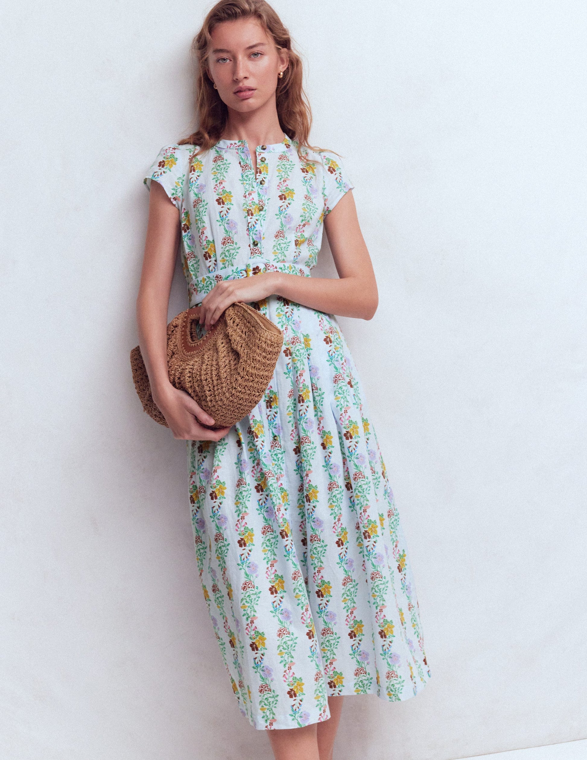 Arabella Kleid aus Leinenmischgewebe-Eiswürfel-Blau, Kaskadenartige Blüten-1
