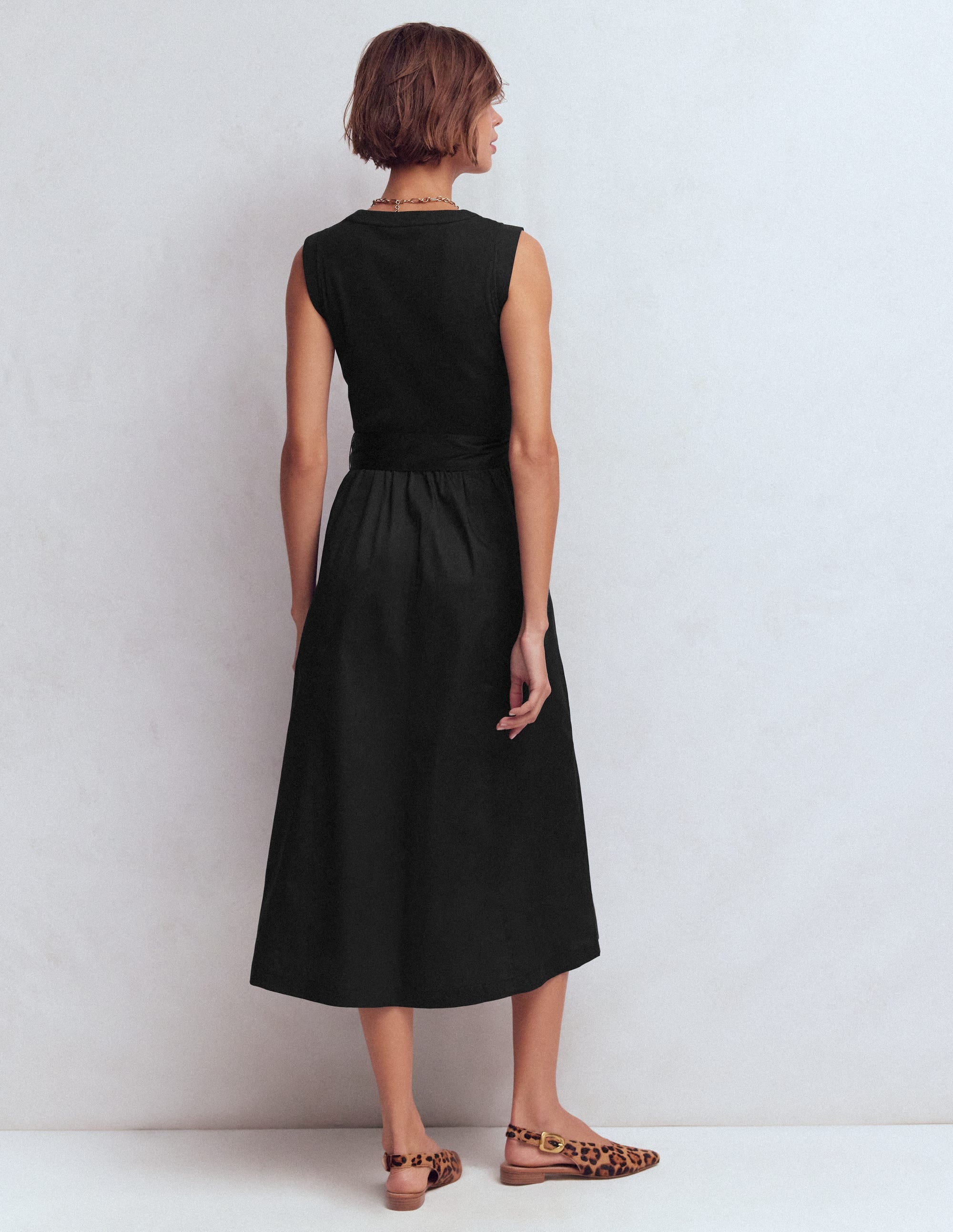 Kleid aus Materialmix mit Reißverschluss vorn-Schwarz - Image 3
