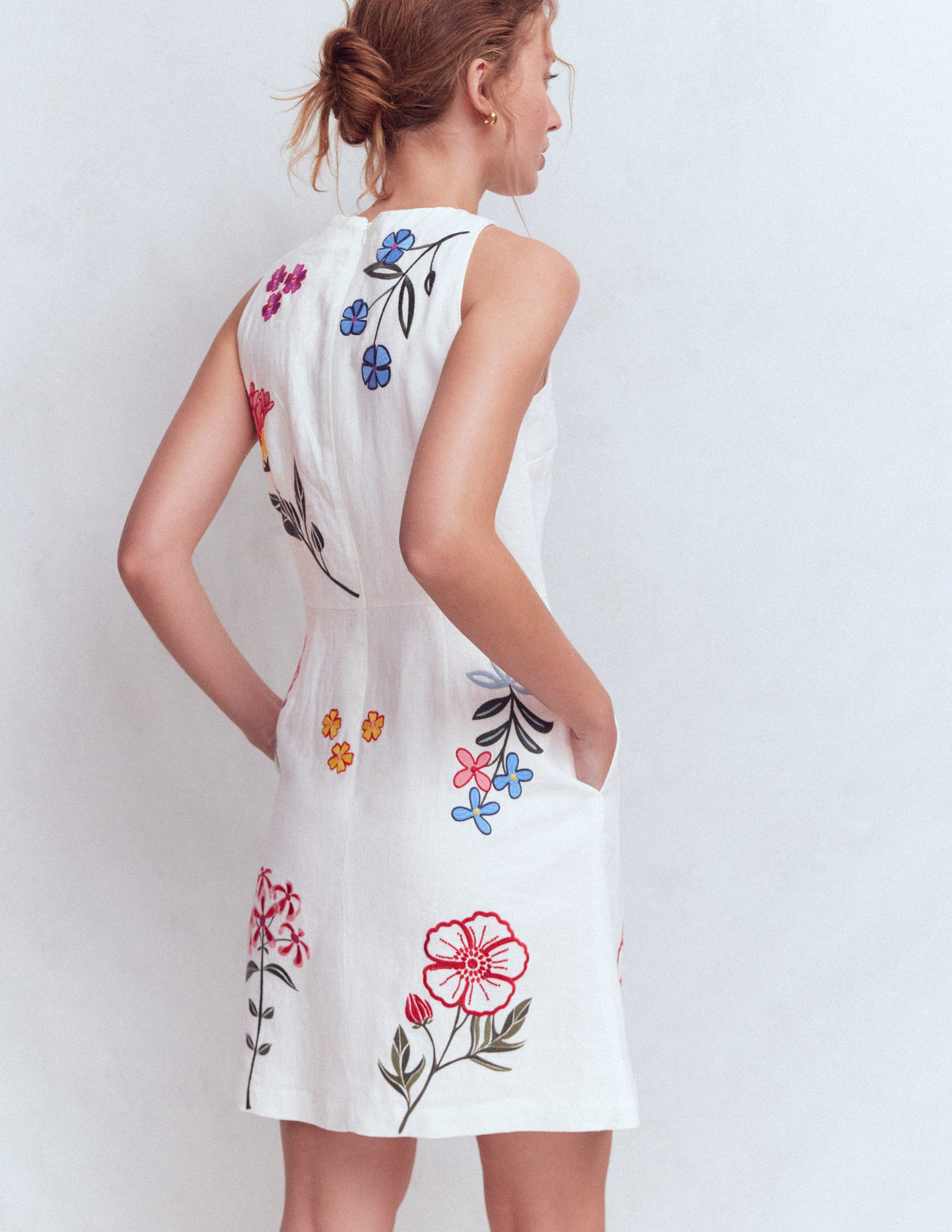 Kurzes Leinenkleid für besondere Anlässe-Weiß Stickerei - Image 3