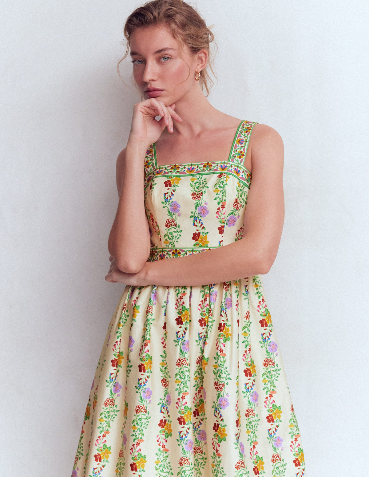 Kleid mit eckigem Ausschnitt für besondere Anlässe-Naturweiß, Kaskadenartige Blüten - Image 4