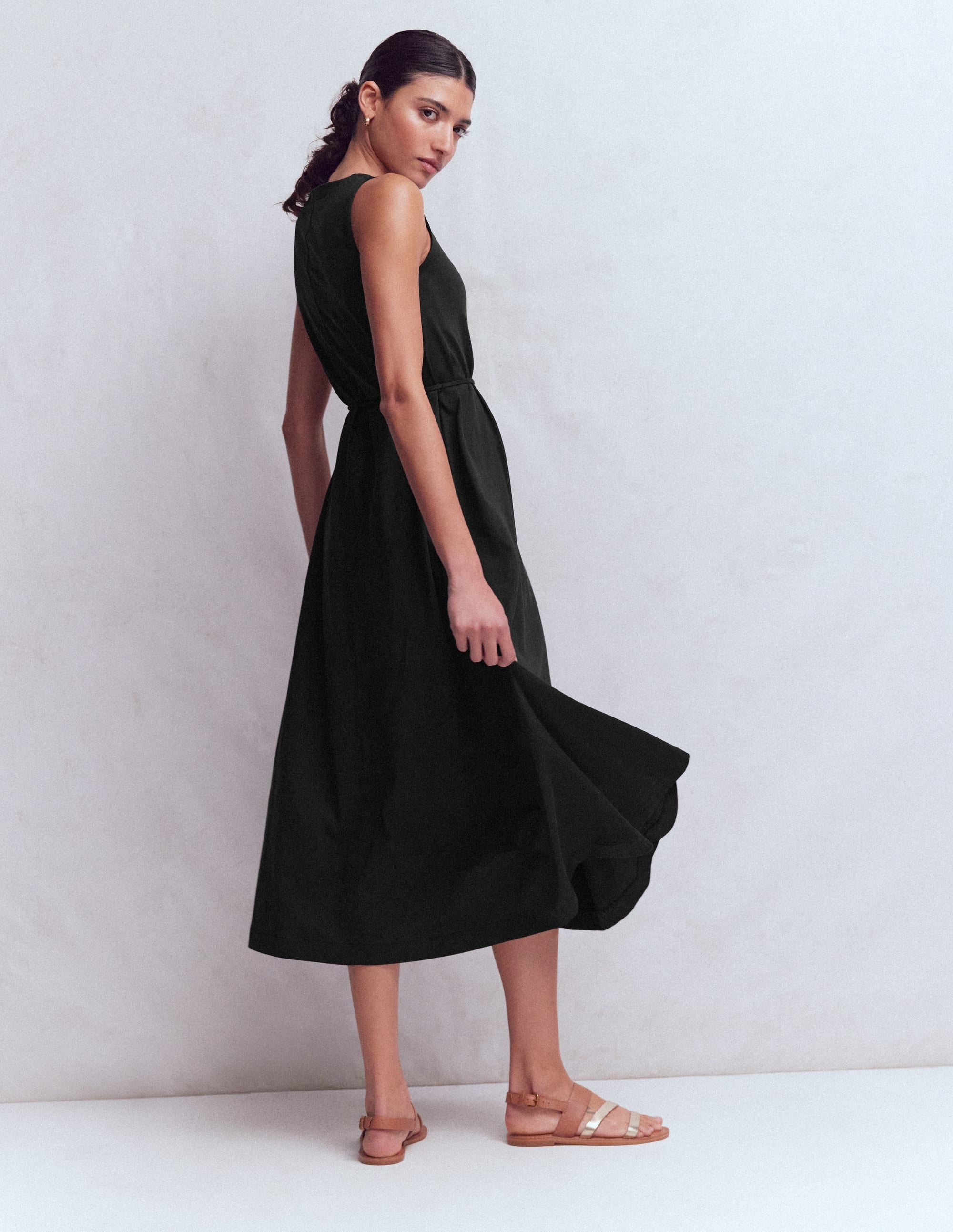 Mia Jersey-Midikleid mit V-Ausschnitt-Schwarz - Image 3
