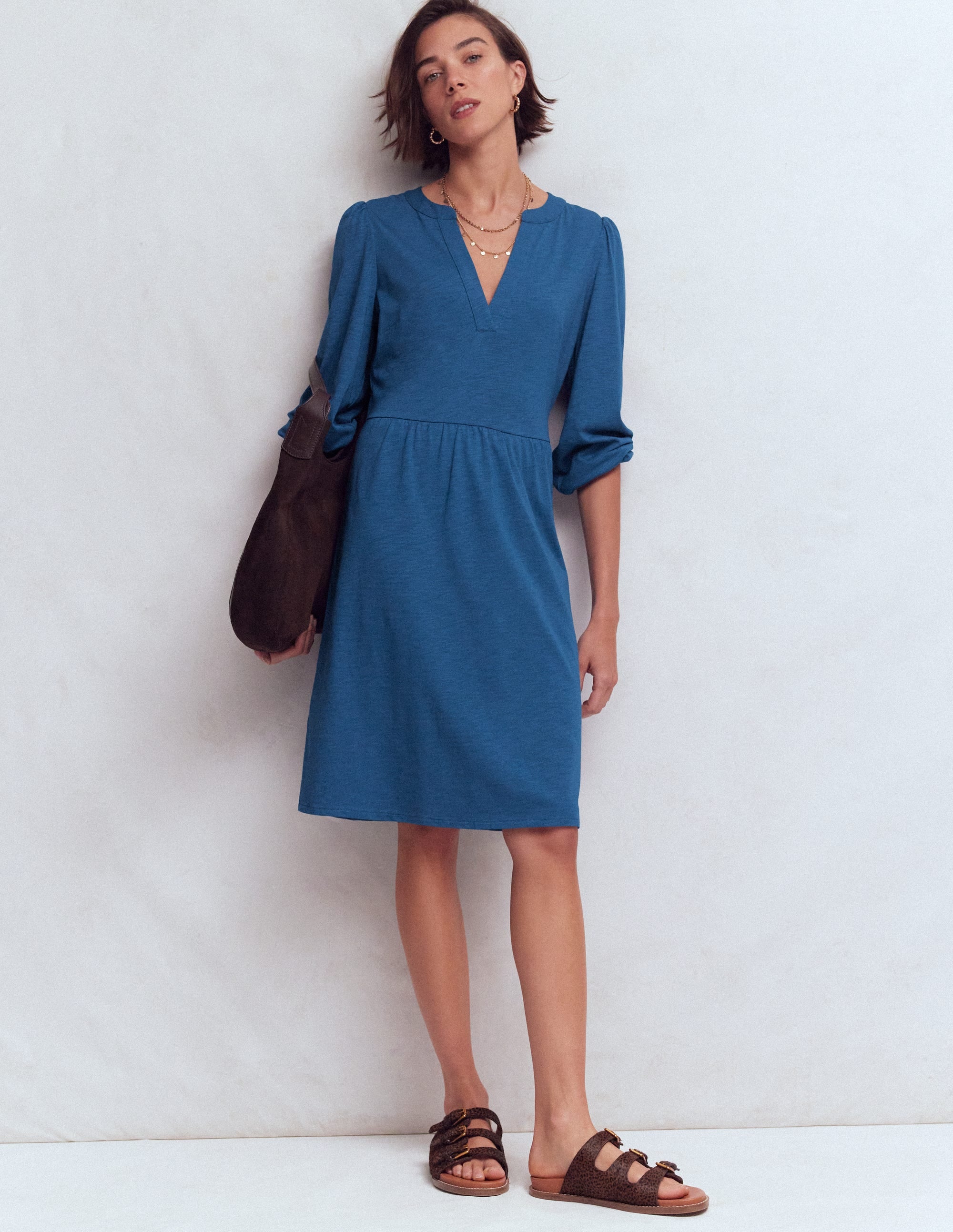 Cathy Jerseykleid mit gekerbtem Ausschnitt-Turmalinblau - Image 1
