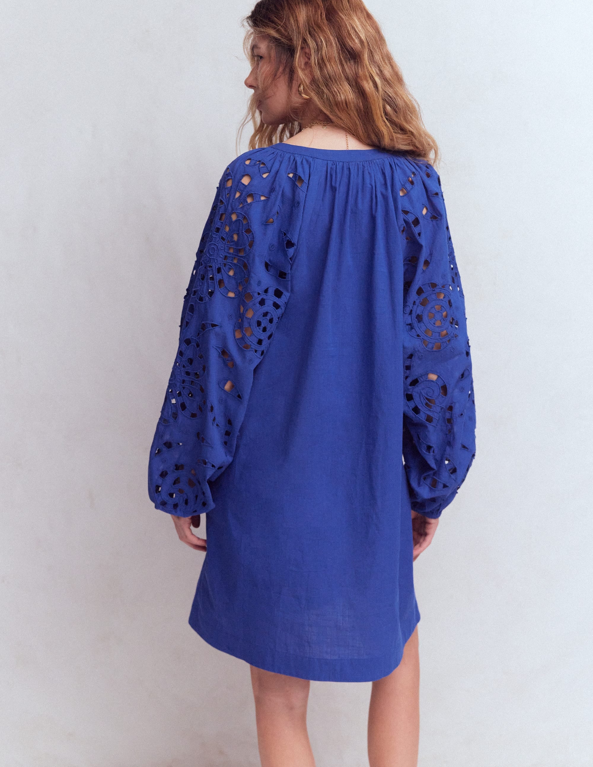 Kaftan mit bestickten Ärmeln-Blaue Stickerei - Image 3