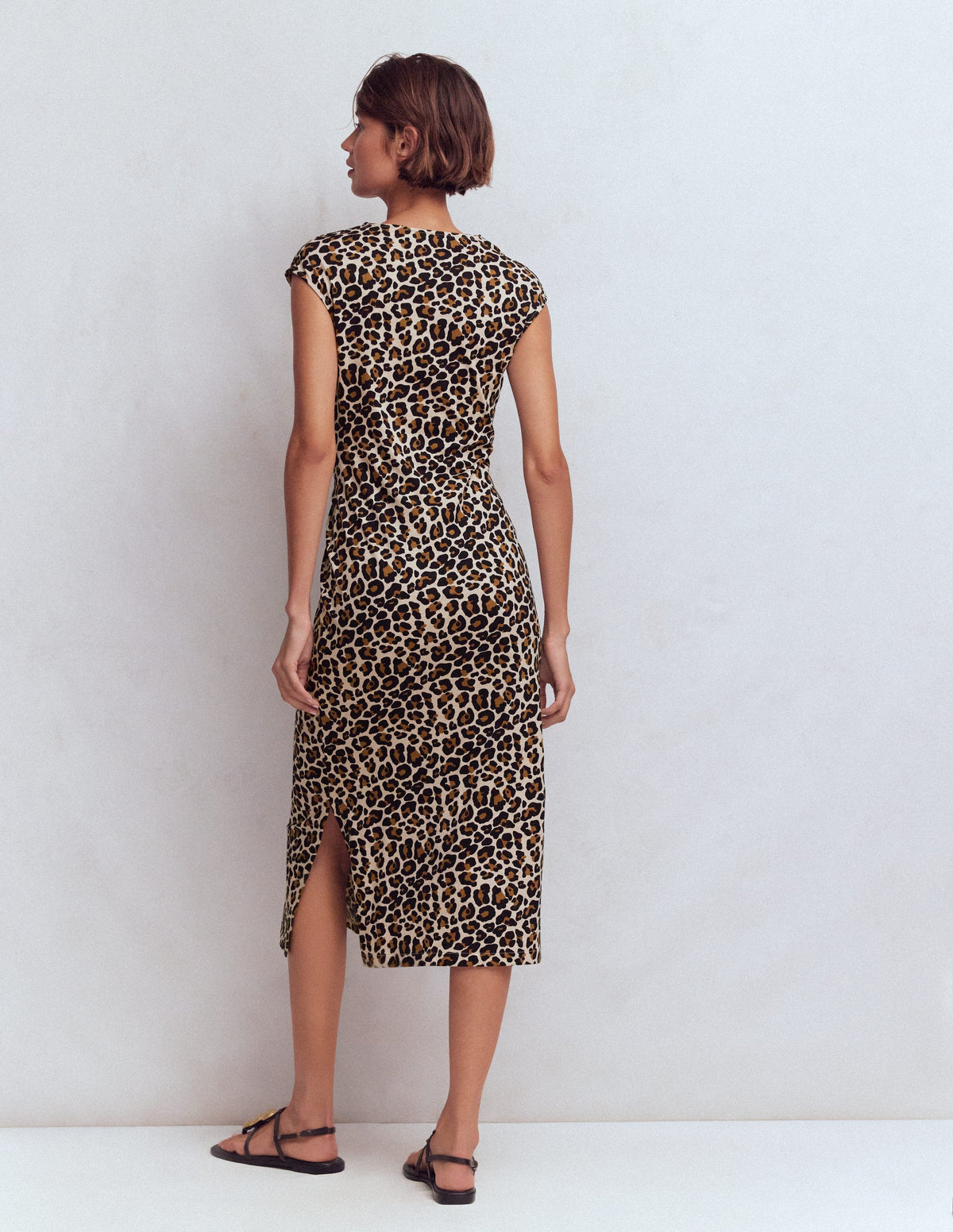 Delilah Midikleid mit Twistdetail-Mandelmilch, Gepard-Pop - Image 3