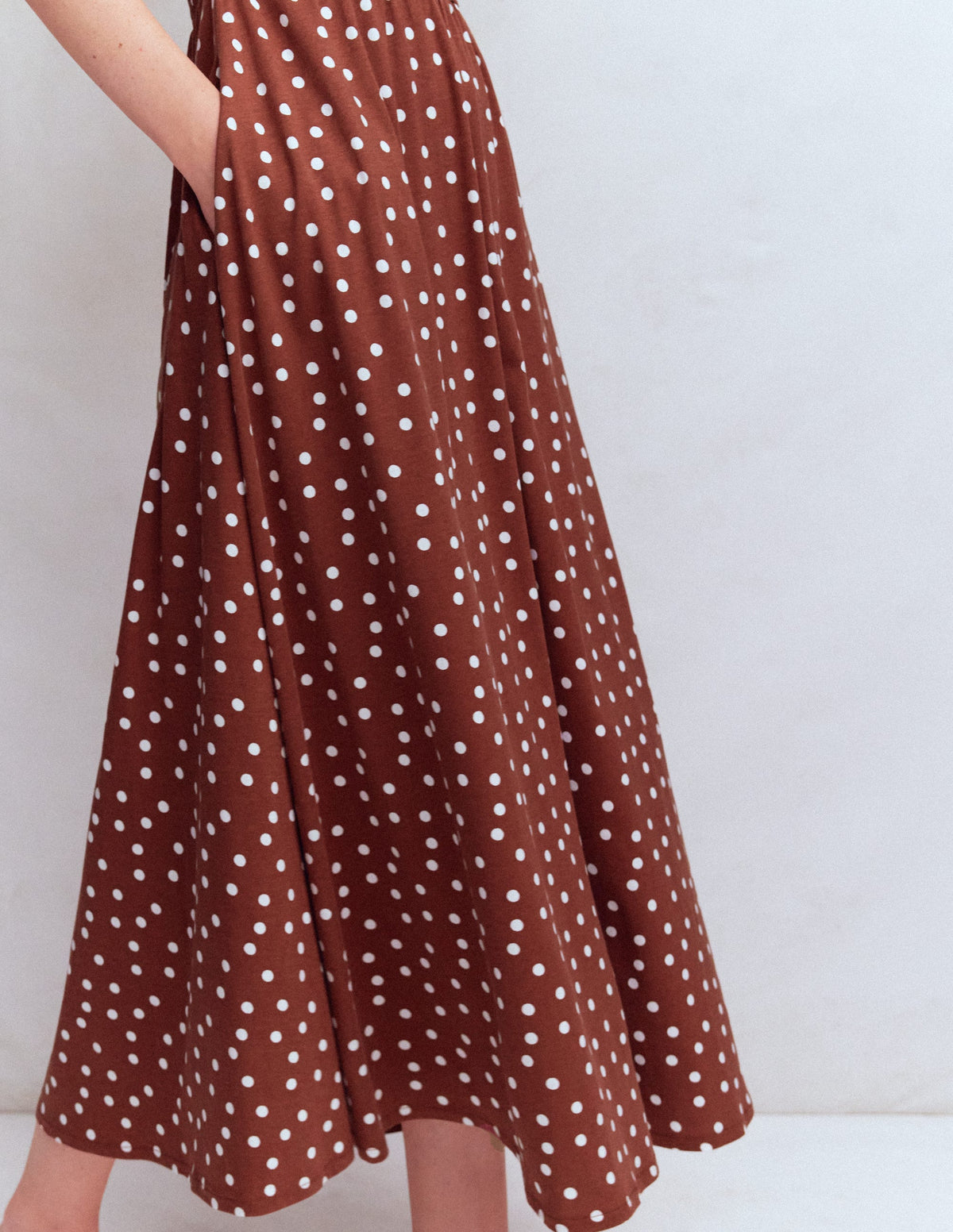 Robe Saoirse à smocks dans le dos-Marron grillé, pois peints - Image 5