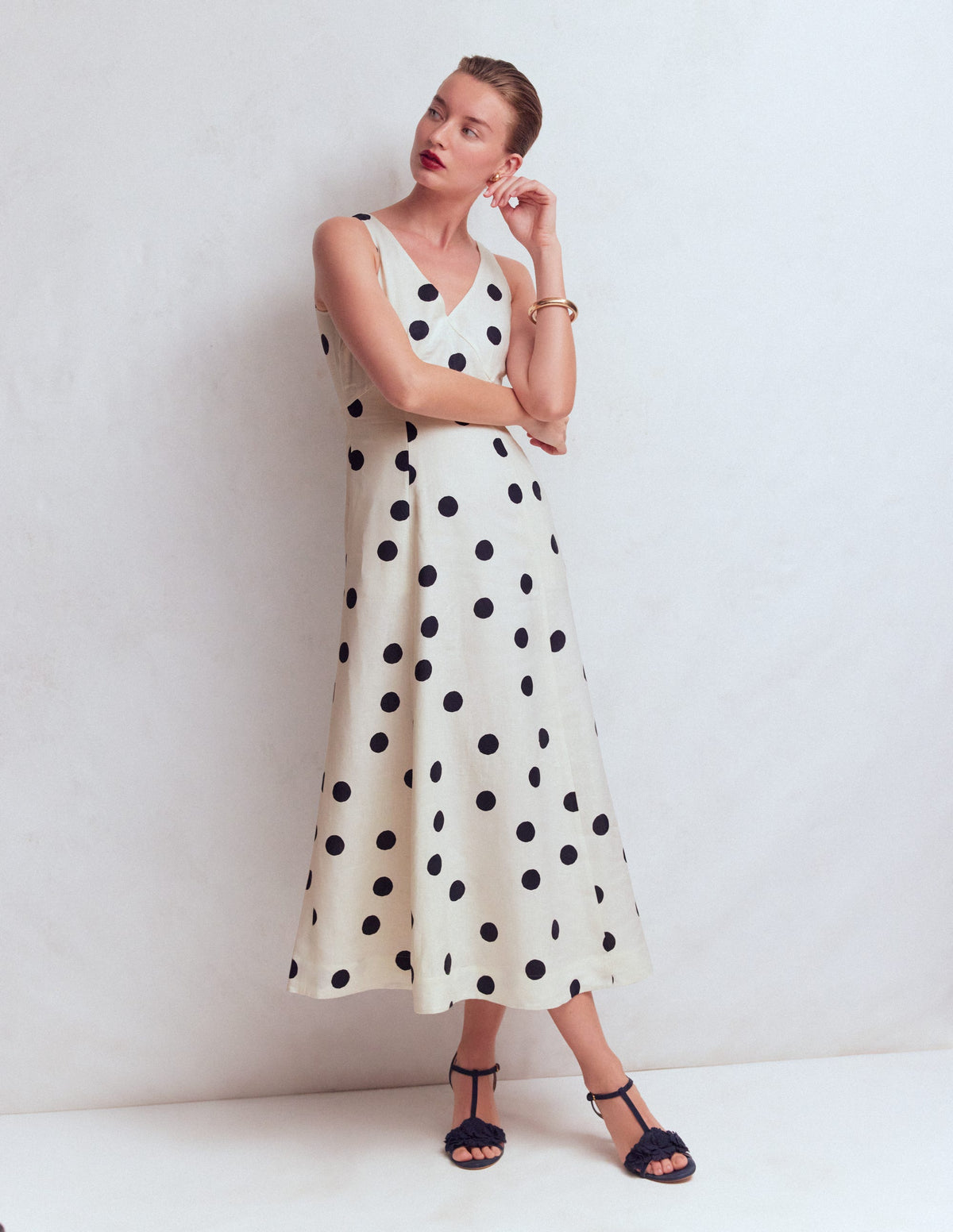 Empire-Leinenkleid mit Schleifen-Naturweiß Gemalte Tupfen-5