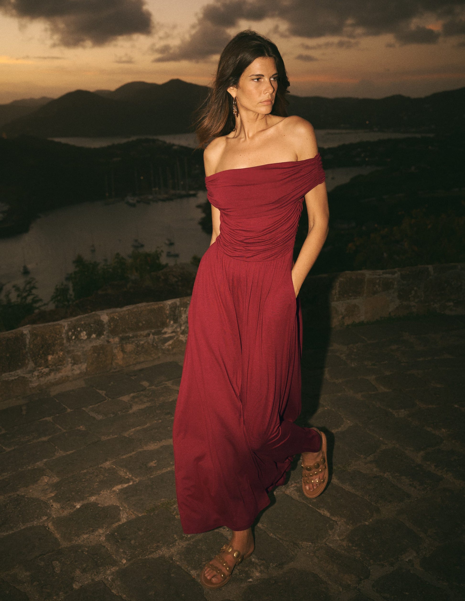 Bardot Gerafftes Maxikleid-Burgunderrot-1