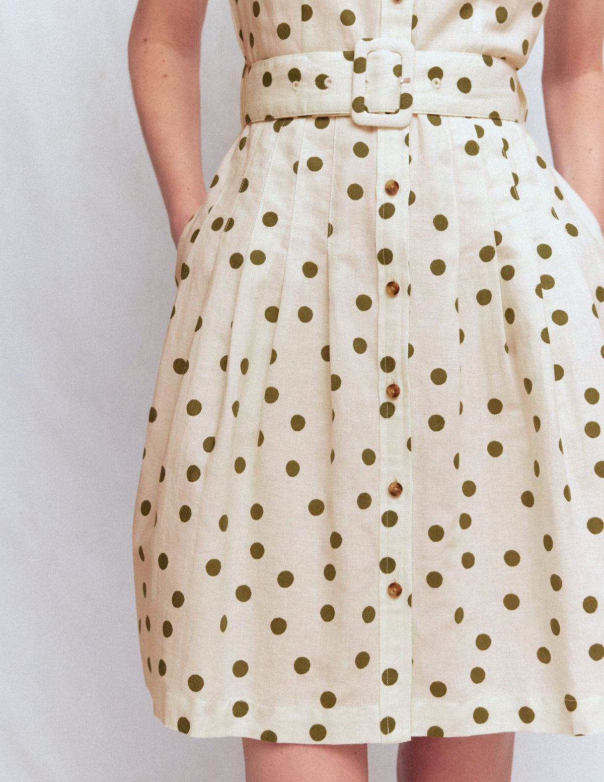 Arabella Kurzes Leinenkleid-Naturweiß Gemalte Tupfen - Image 2