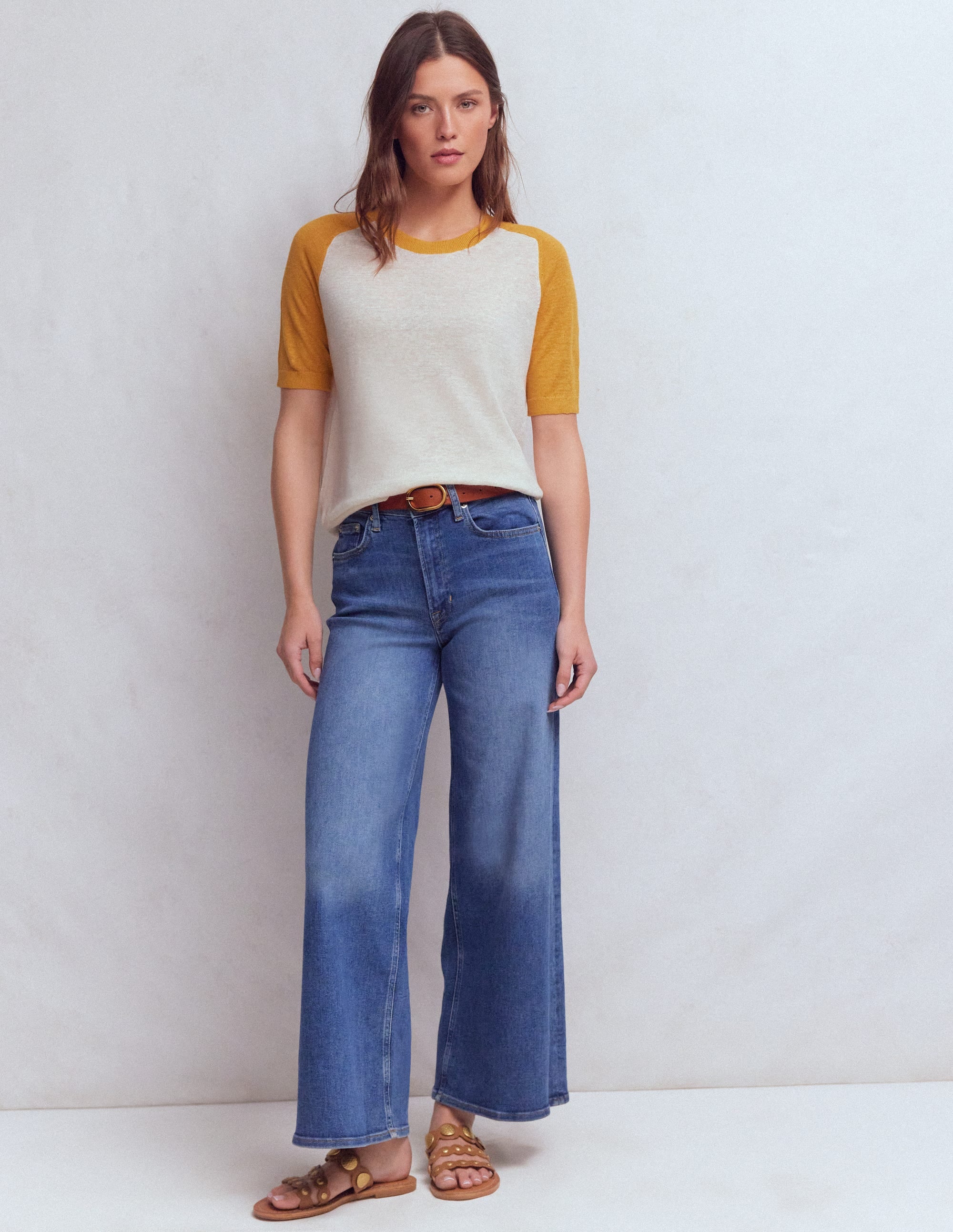 Agnes Leinen-T-Shirt mit Knopfleiste-Gelb, Blockfarben - Image 4