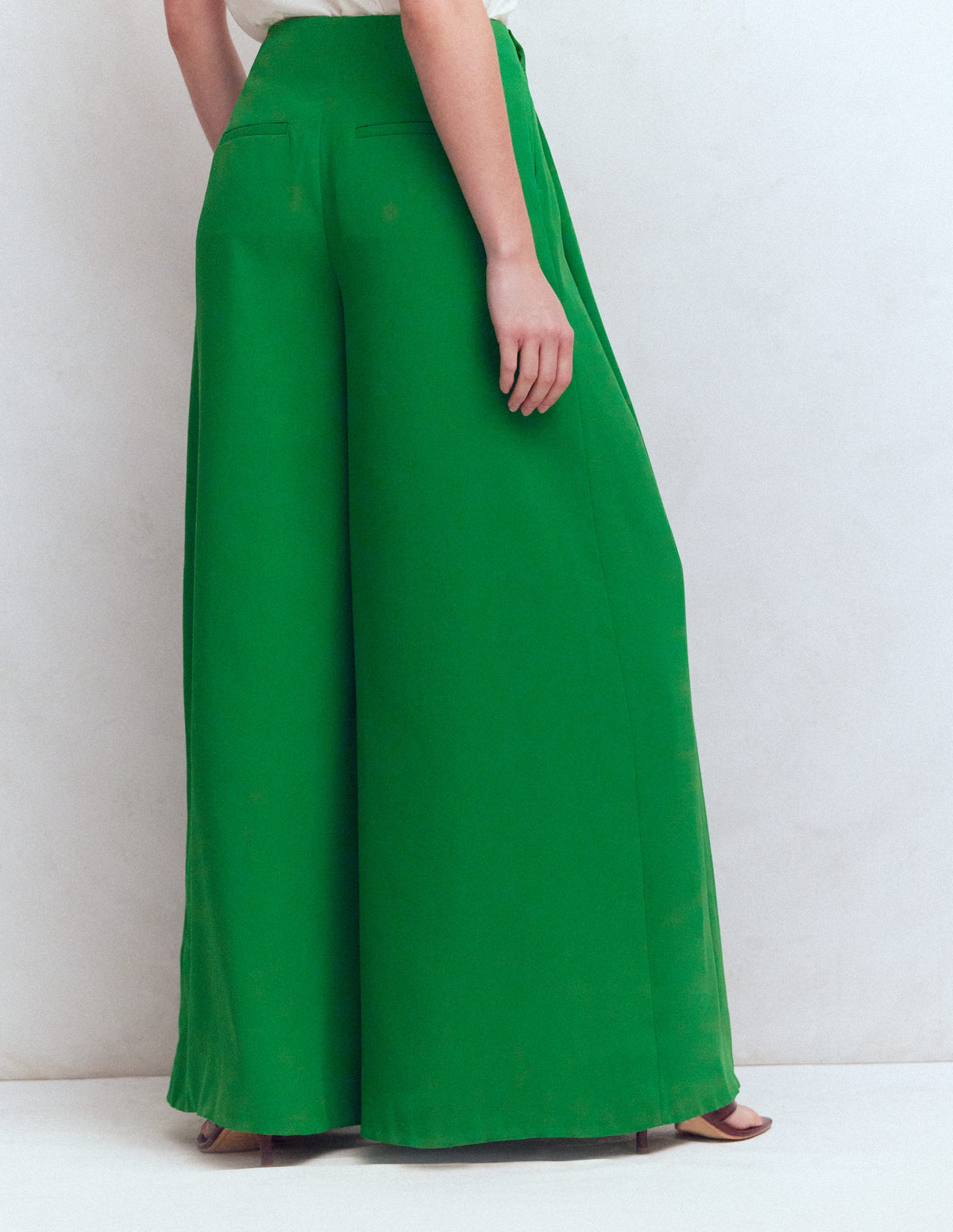 Regent Wide Leg Trousers-Rich Emerald - Image 3