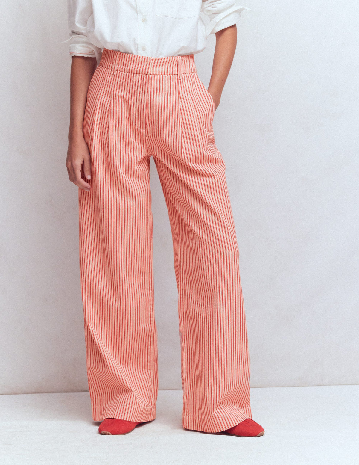 Pantalon large Kensington-Coutil rouge - Image 4