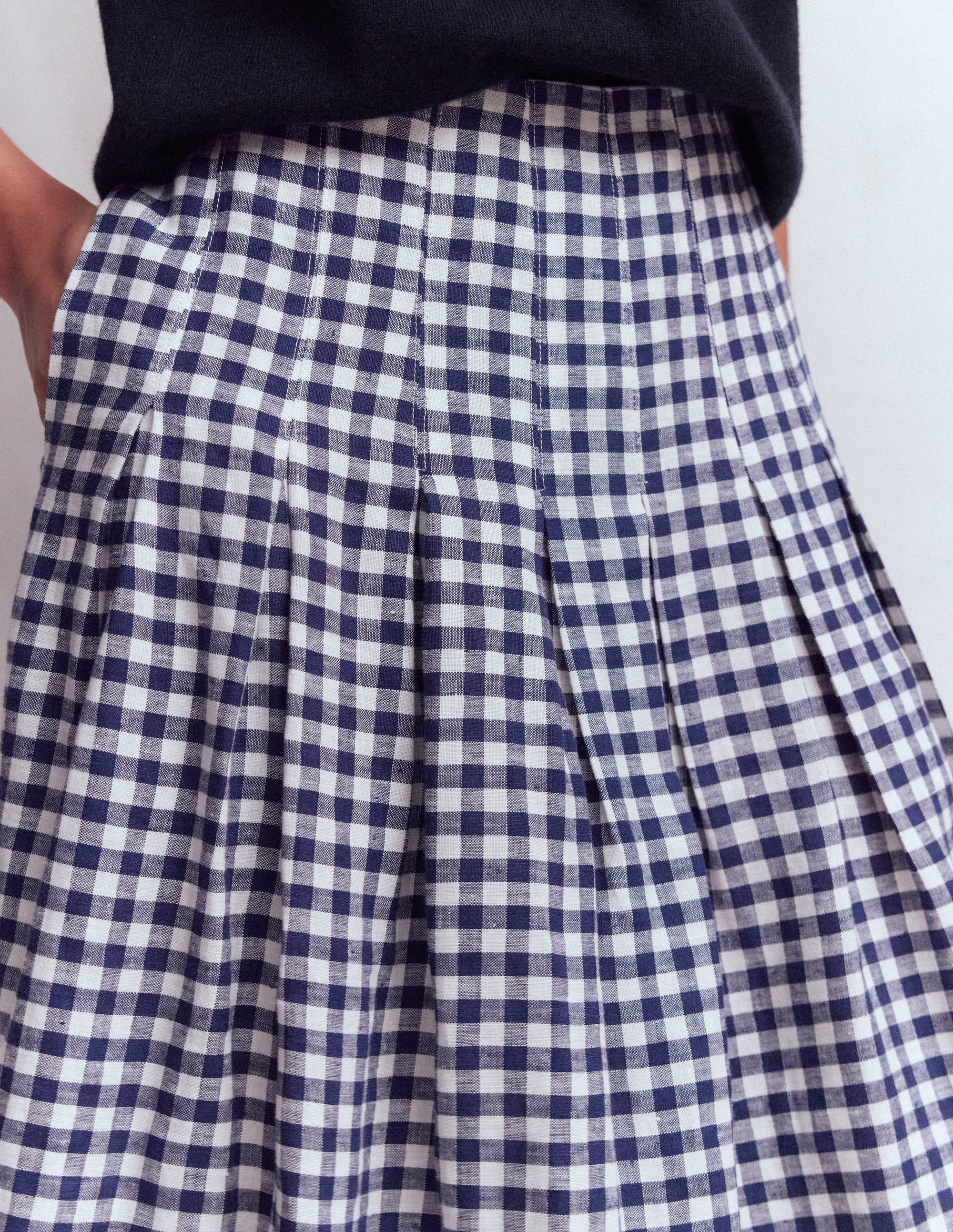 Valentina Leinenrock-Navy, Vichykaros SS18G003 - Image 2