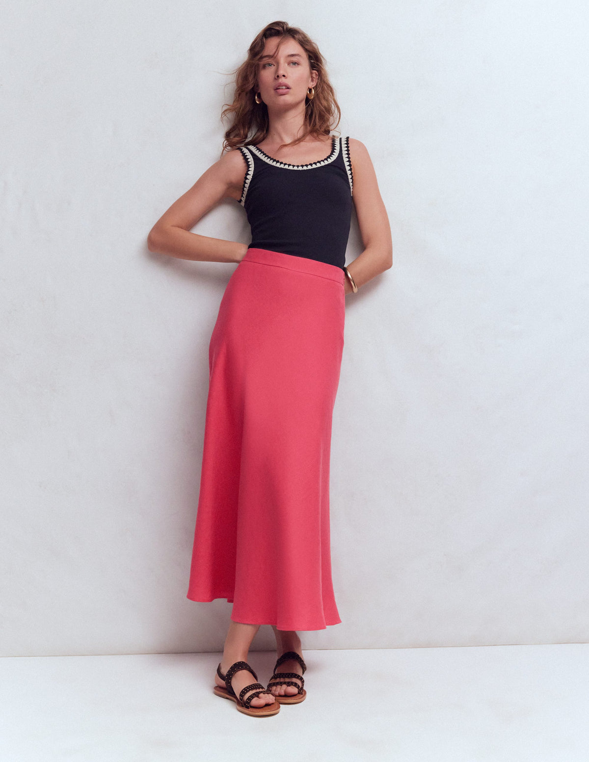 Jupe fluide coupée en biais en lin-Blush cerise - Image 1
