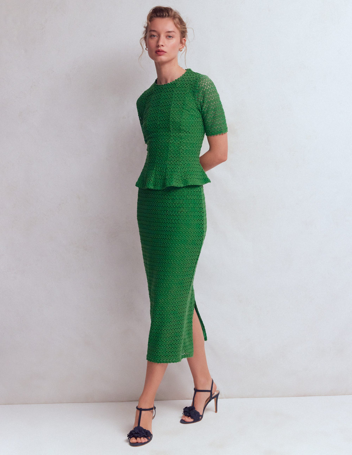Jupe crayon en dentelle-Vert frais-1