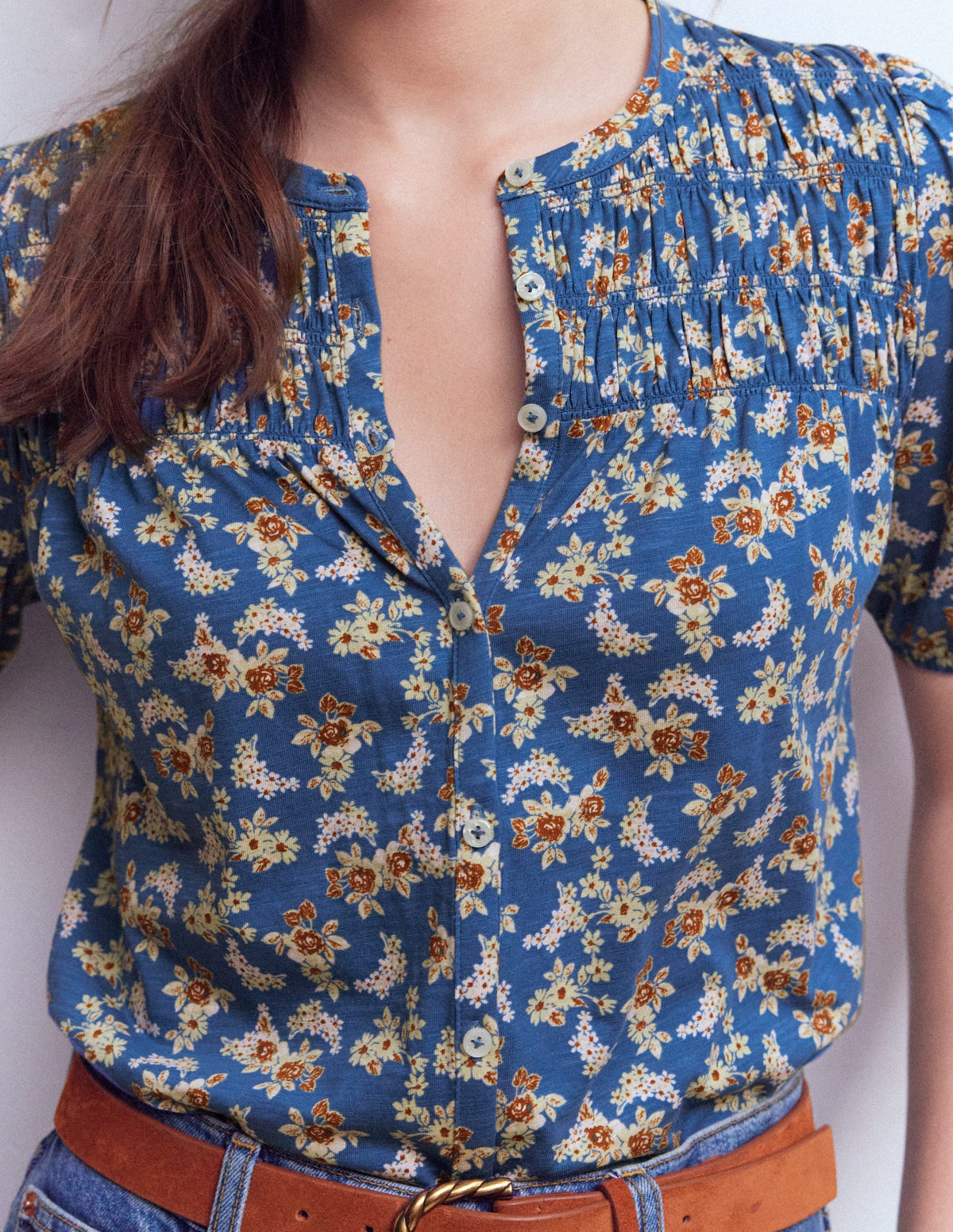 Mya Kurzärmeliges, gesmoktes Hemd-Echtes Marineblau, Zarte Blüten-2