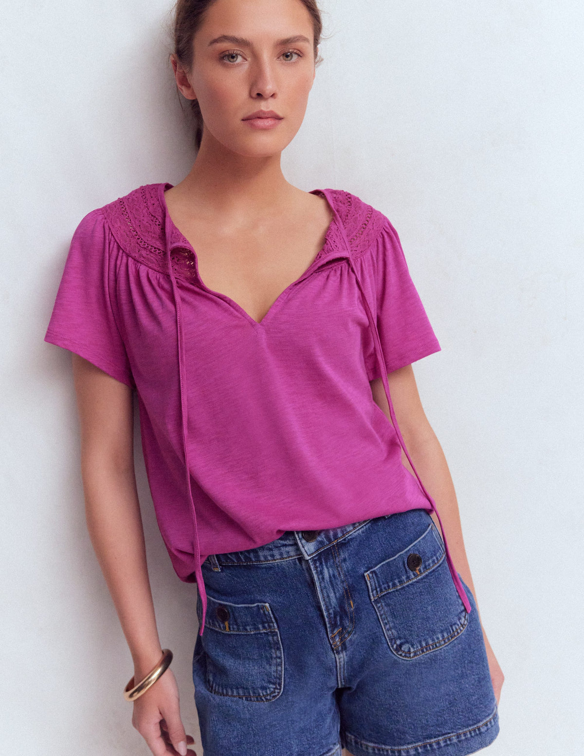 Edi T-Shirt mit Besatz-Passionsblume - Image 4