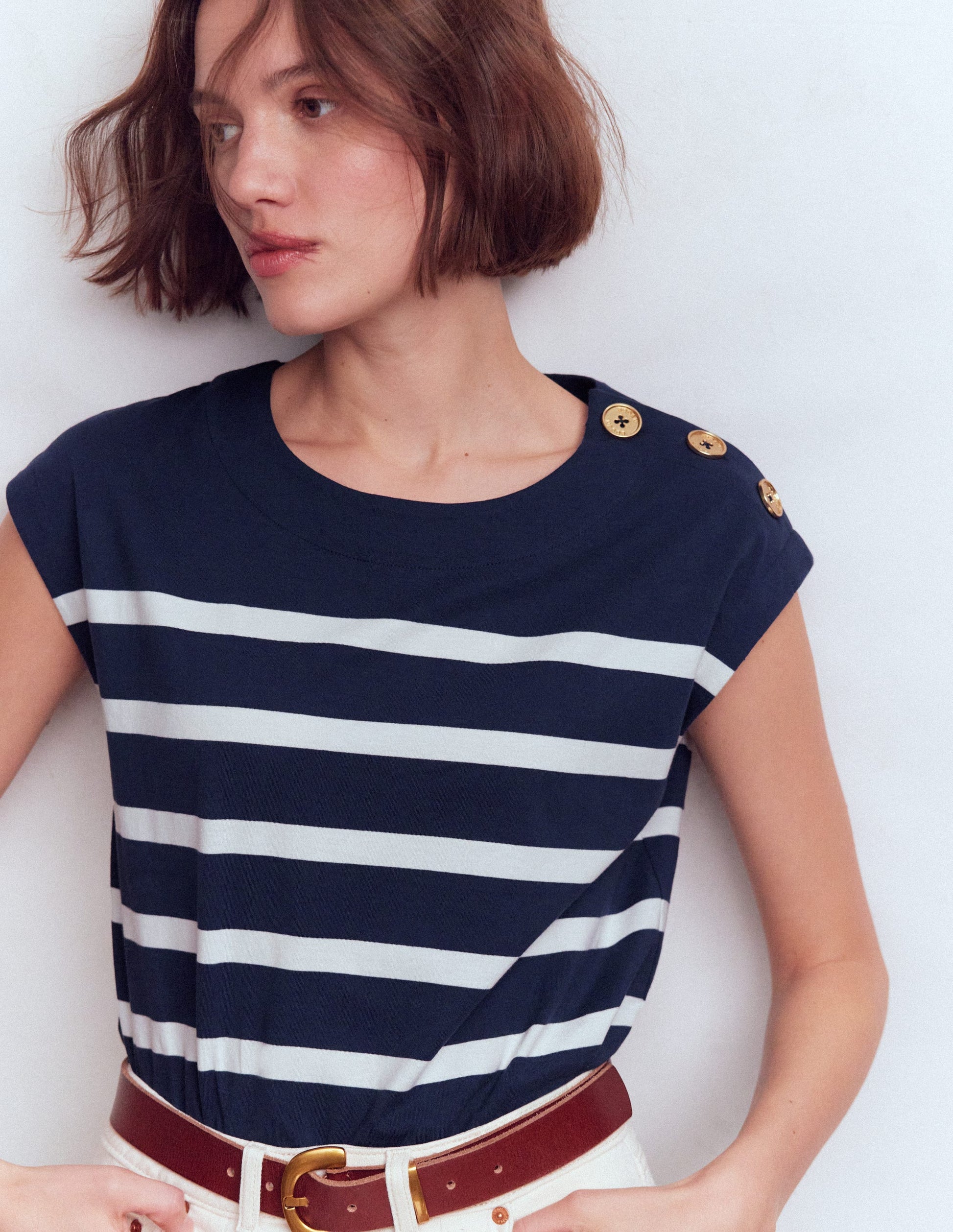 T-Shirt mit Knopfdetail-Marineblau und Naturweiß Gestreift-1