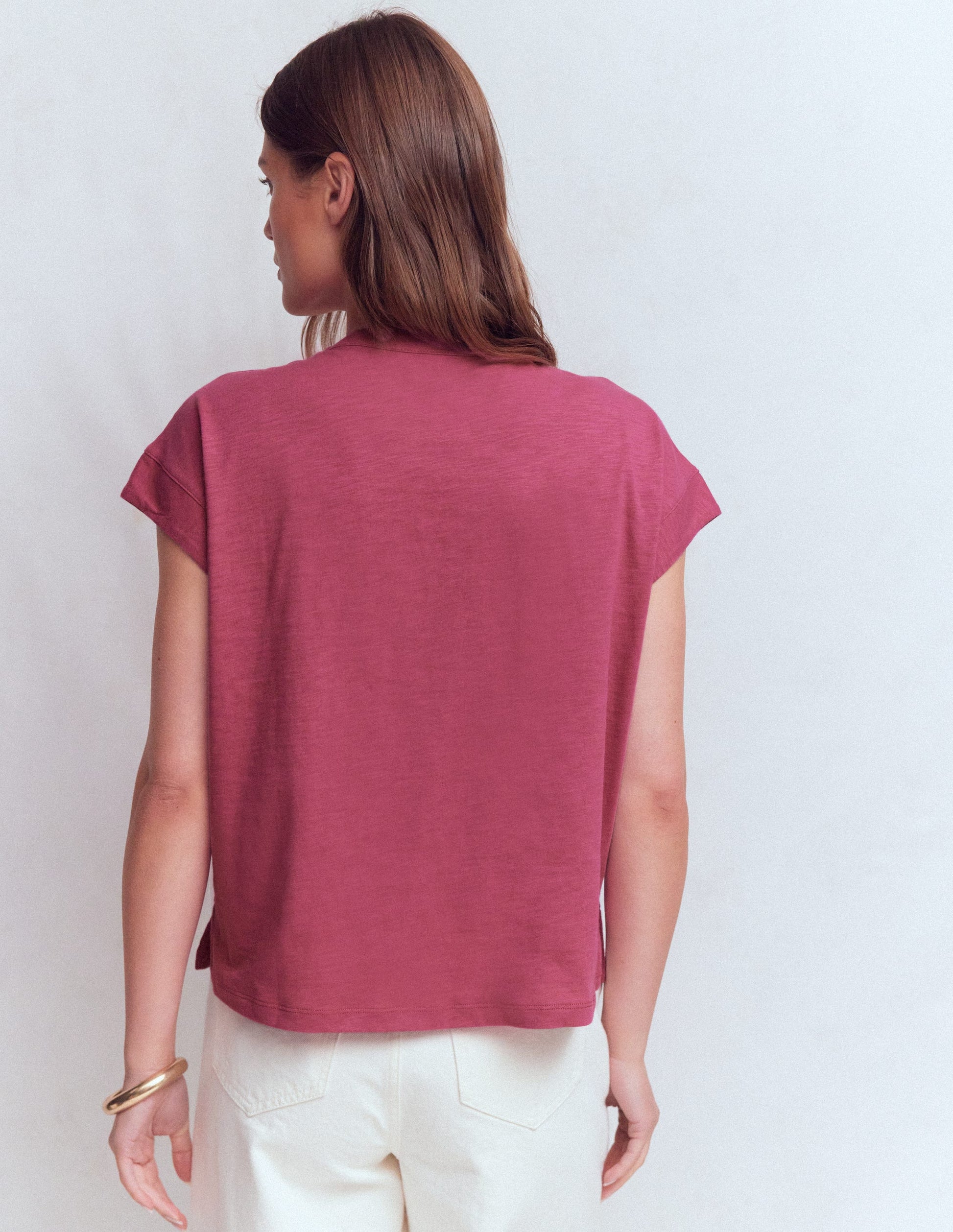 Nina Embroidered Notch T-shirt-Malaga, Formica Pink-2