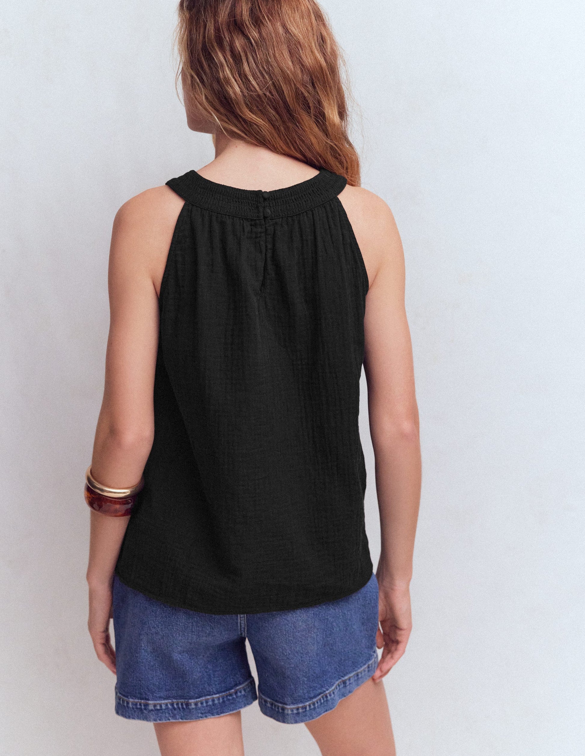 Doppeltuch-Oberteil mit Neckholder-Schwarz-3