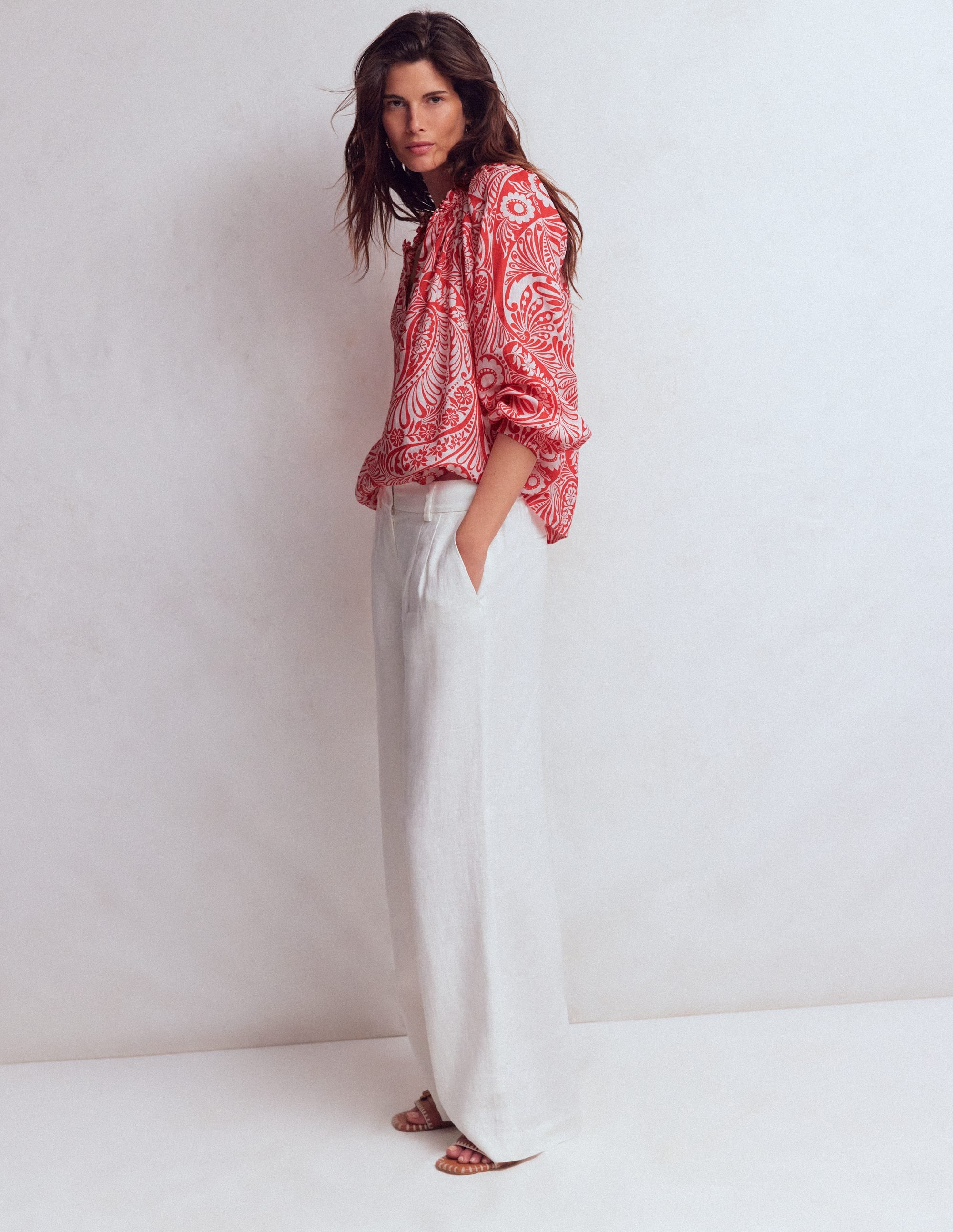 Serena Pleat Neck Linen Top-Red, Enchanted Paisley - Image 4