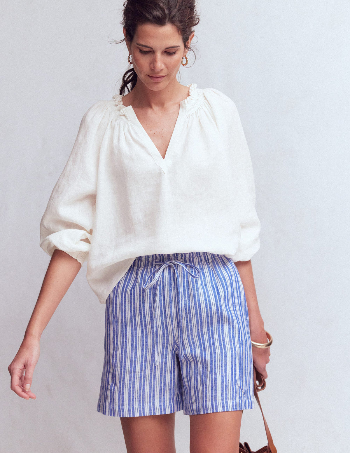 Serena Pleat Neck Linen Top-White - Image 4