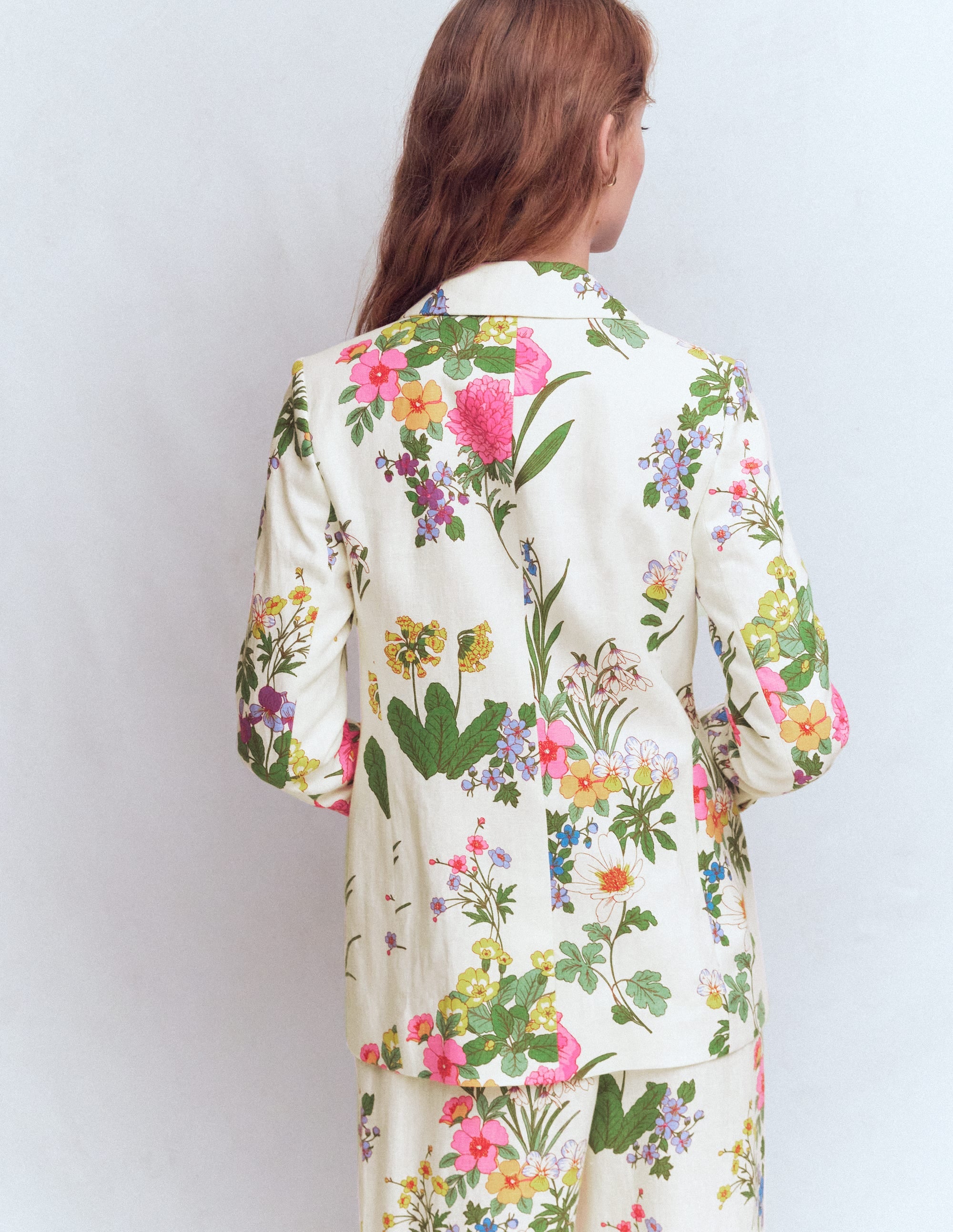 Woodbridge Leinenblazer-Naturweiß, Zarte Blüten - Image 3