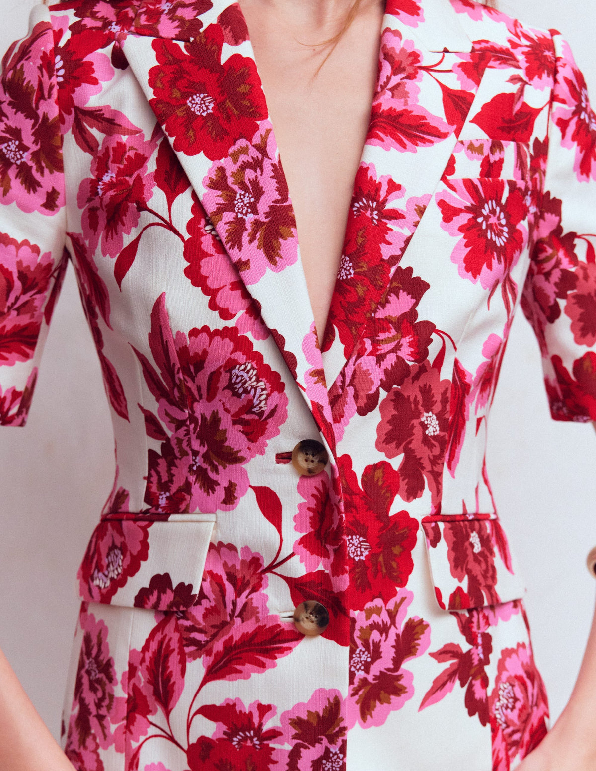 Kurzärmliger Baumwollblazer-Sangria Sunset Pink, Blumenmuster - Image 2