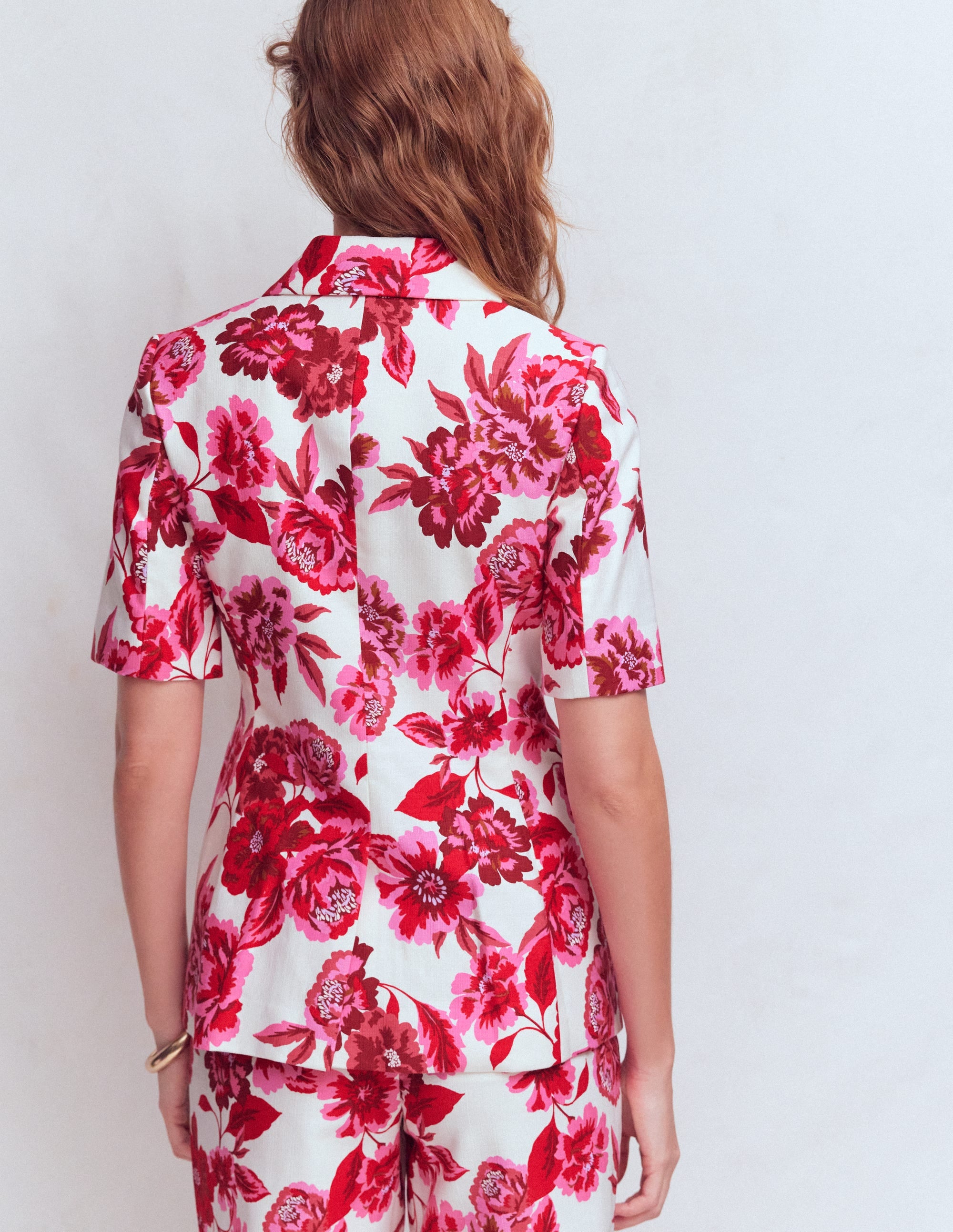 Kurzärmliger Baumwollblazer-Sangria Sunset Pink, Blumenmuster - Image 3