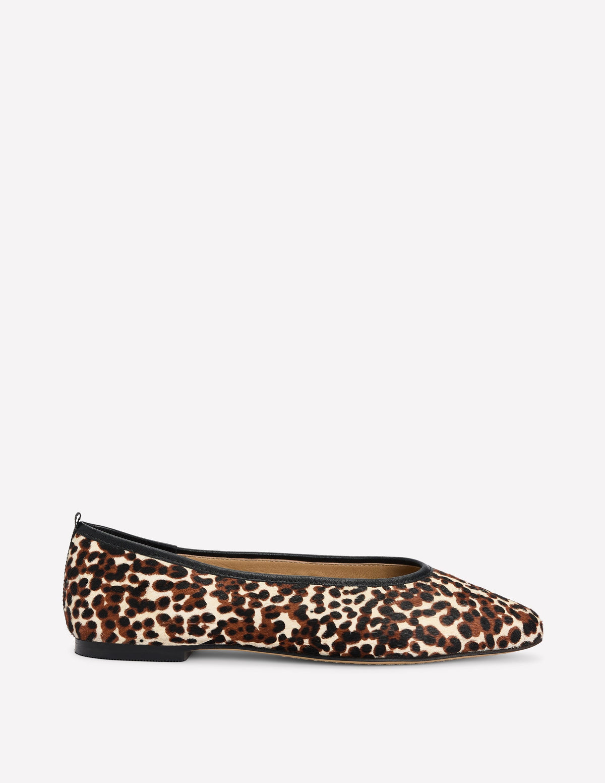 Nadia Flache Schuhe mit geformter Zehenpartie-Schwarz/Naturweiß - Image 1