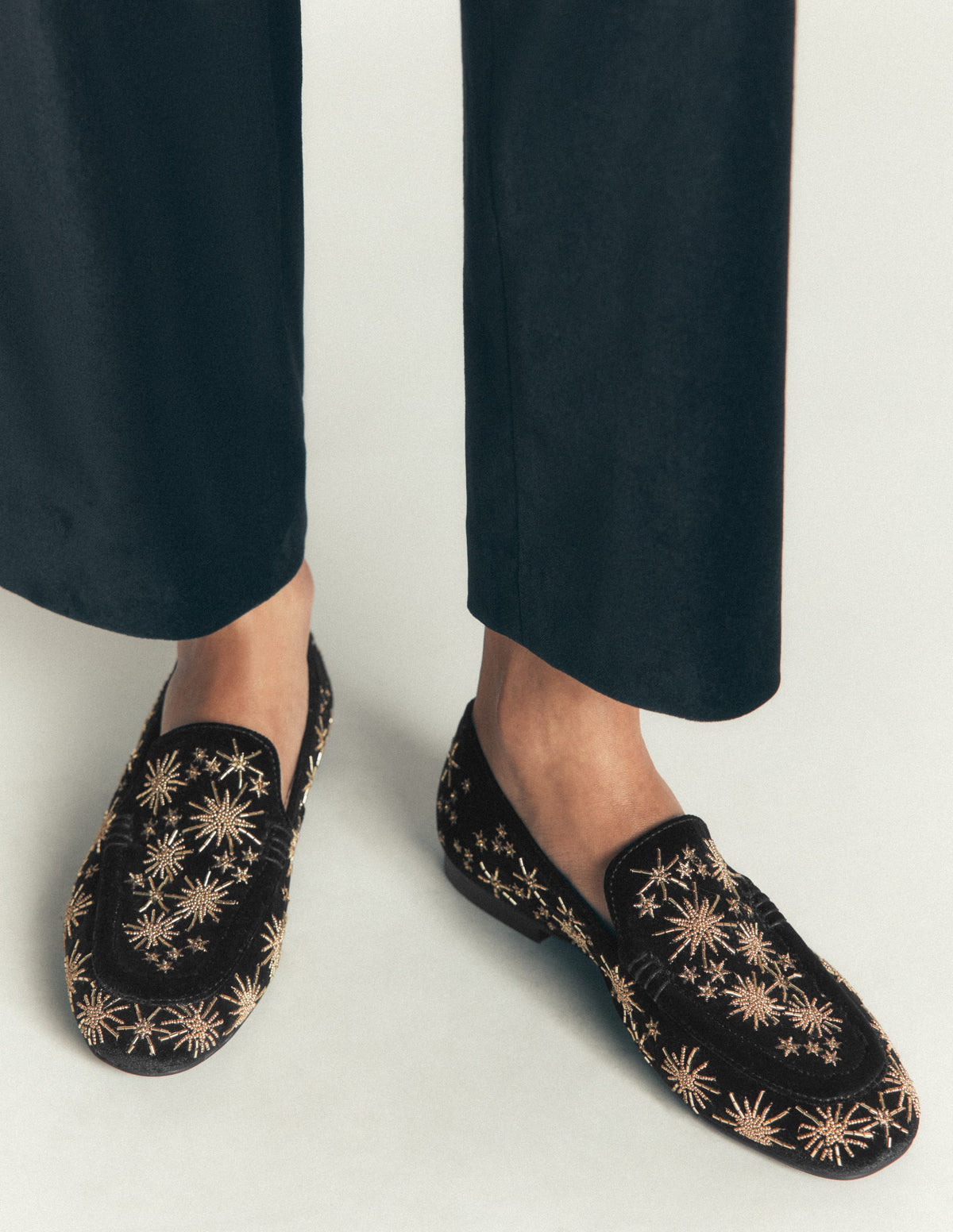 Dinah Verzierte Loafer-Schwarz, Goldsterne - Image 2