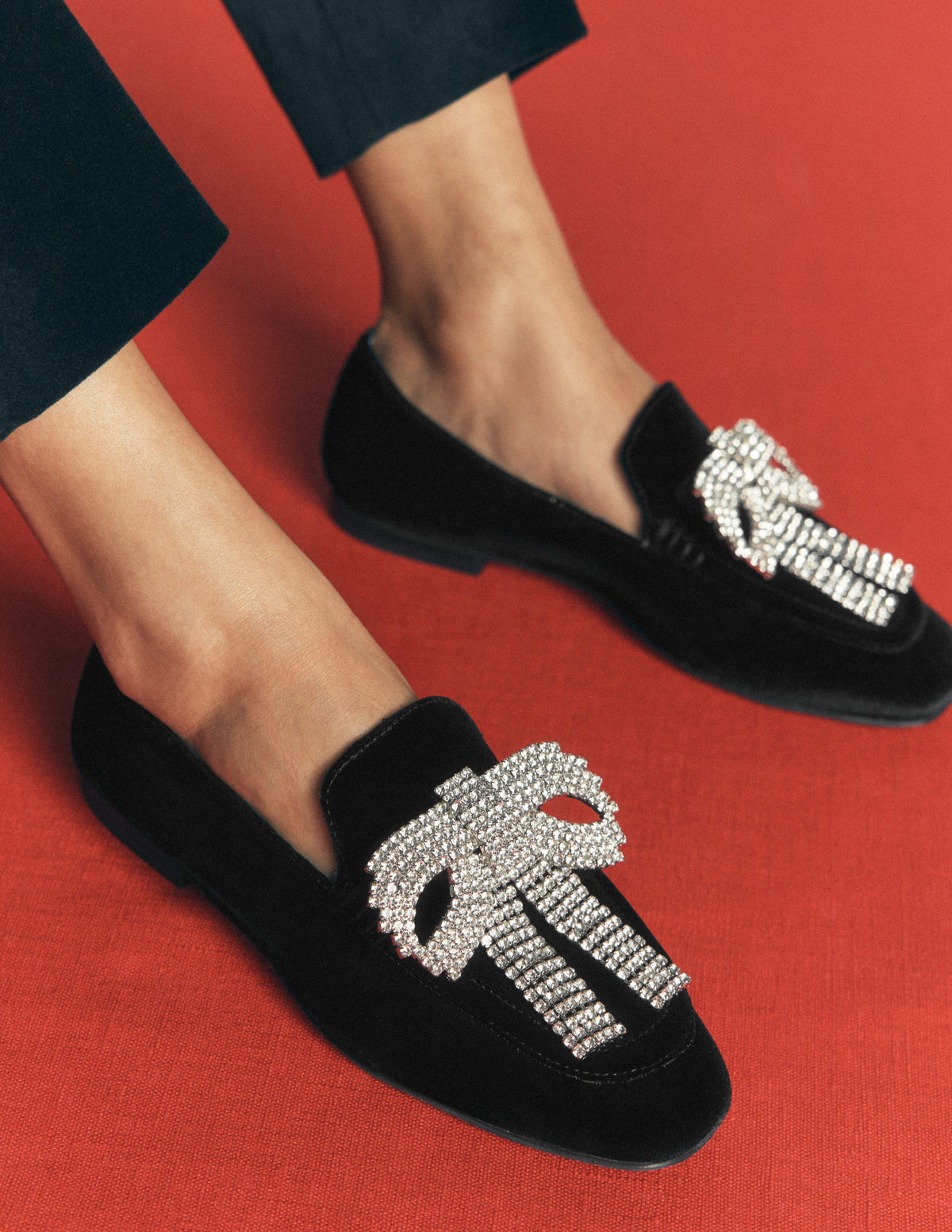 Dinah Verzierte Loafer-Schwarz, Glitzerschleifen - Image 2