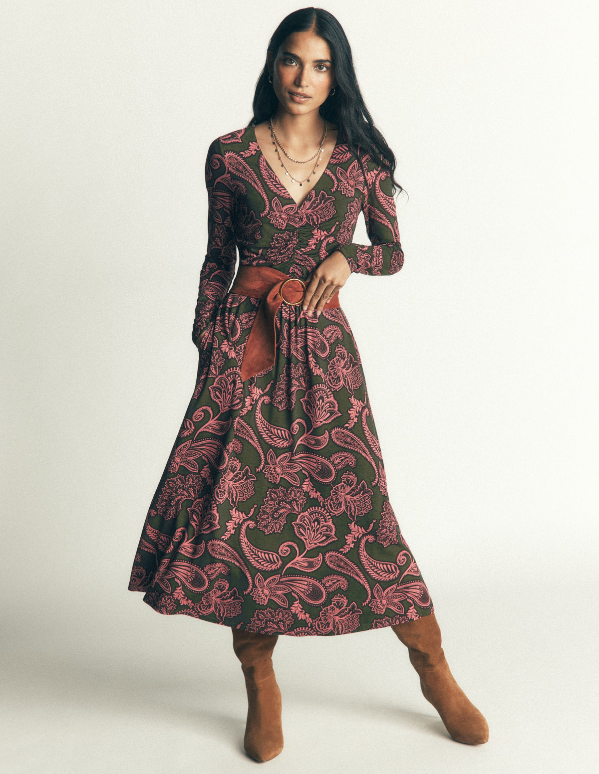Jasmin Gerafftes Jerseykleid-Waldlichtung, Paisley-Bouquet-5