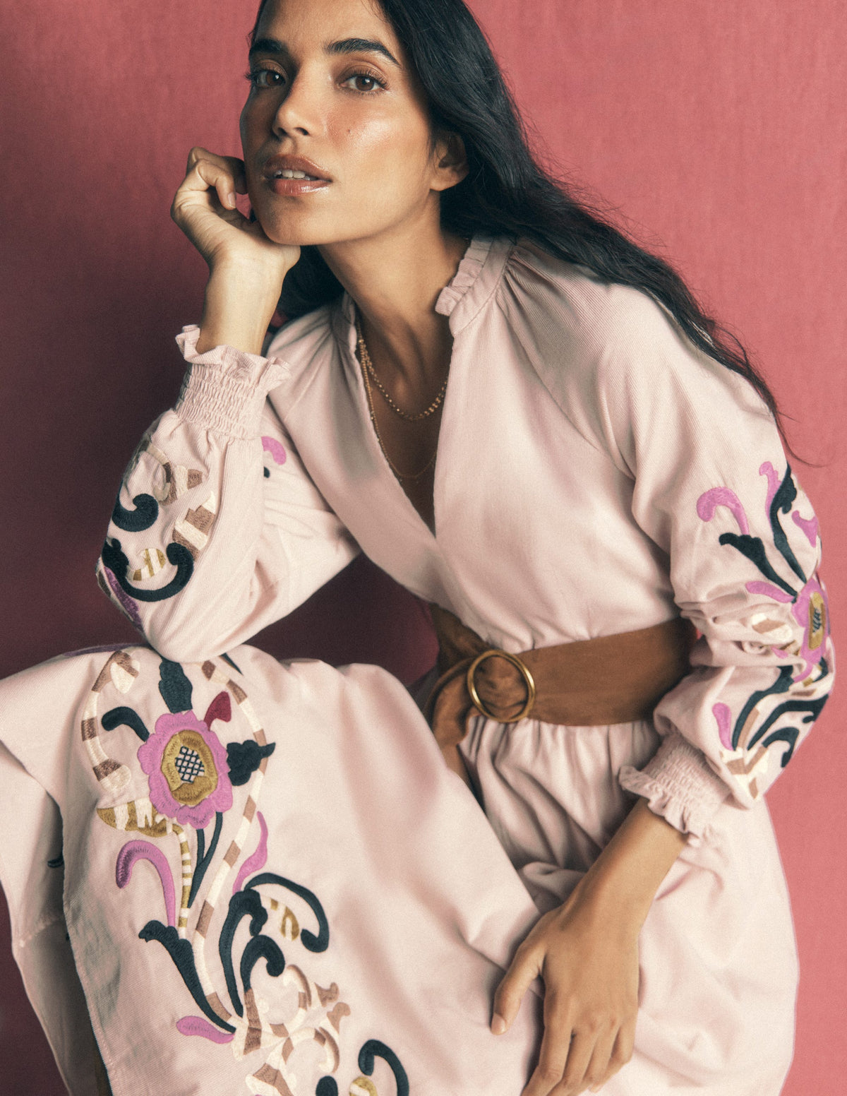 Robe midi smockée en velours côtelé-Pêche amande, broderie-3