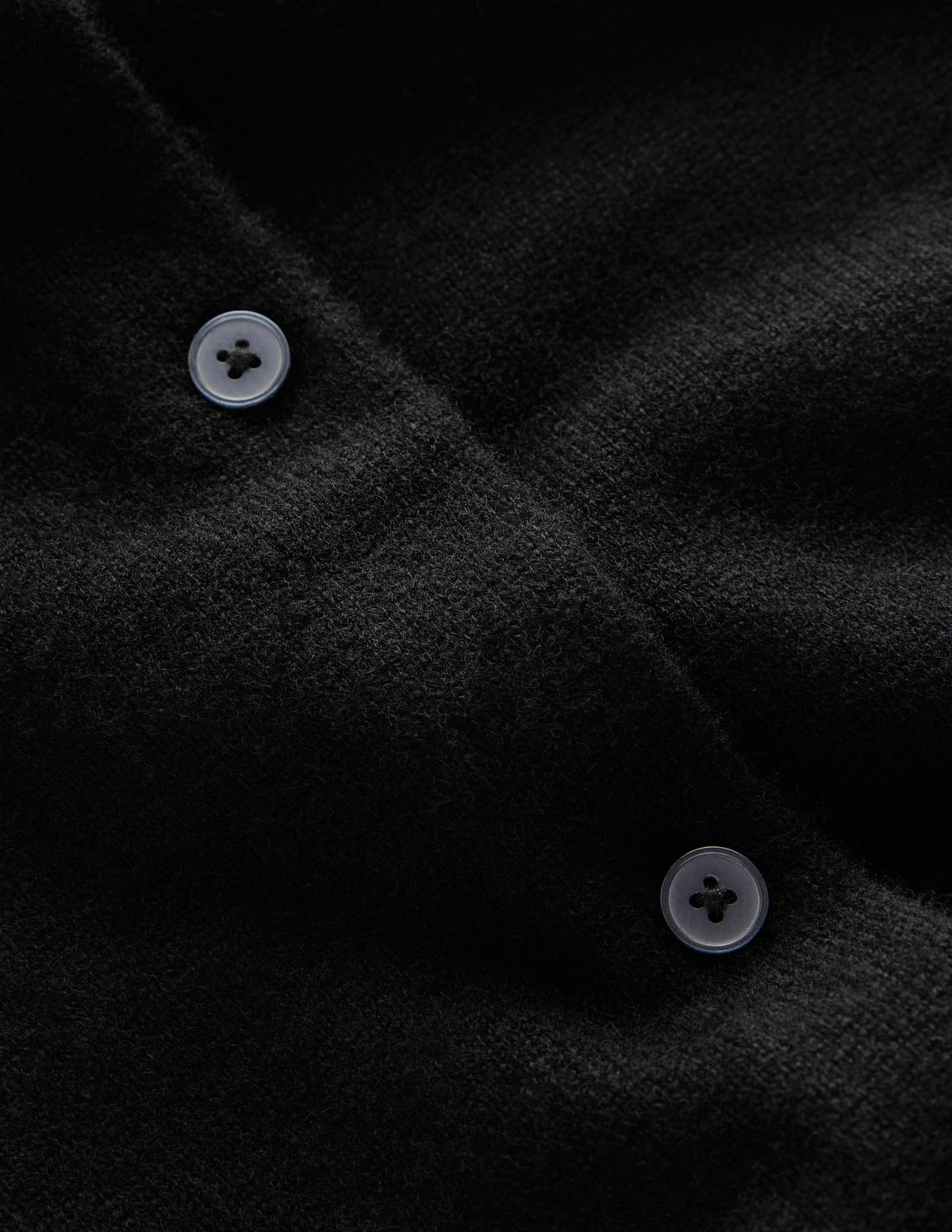 Elsie Kaschmir-Strickjacke mit Rundhalsausschnitt-Schwarz - Image 6