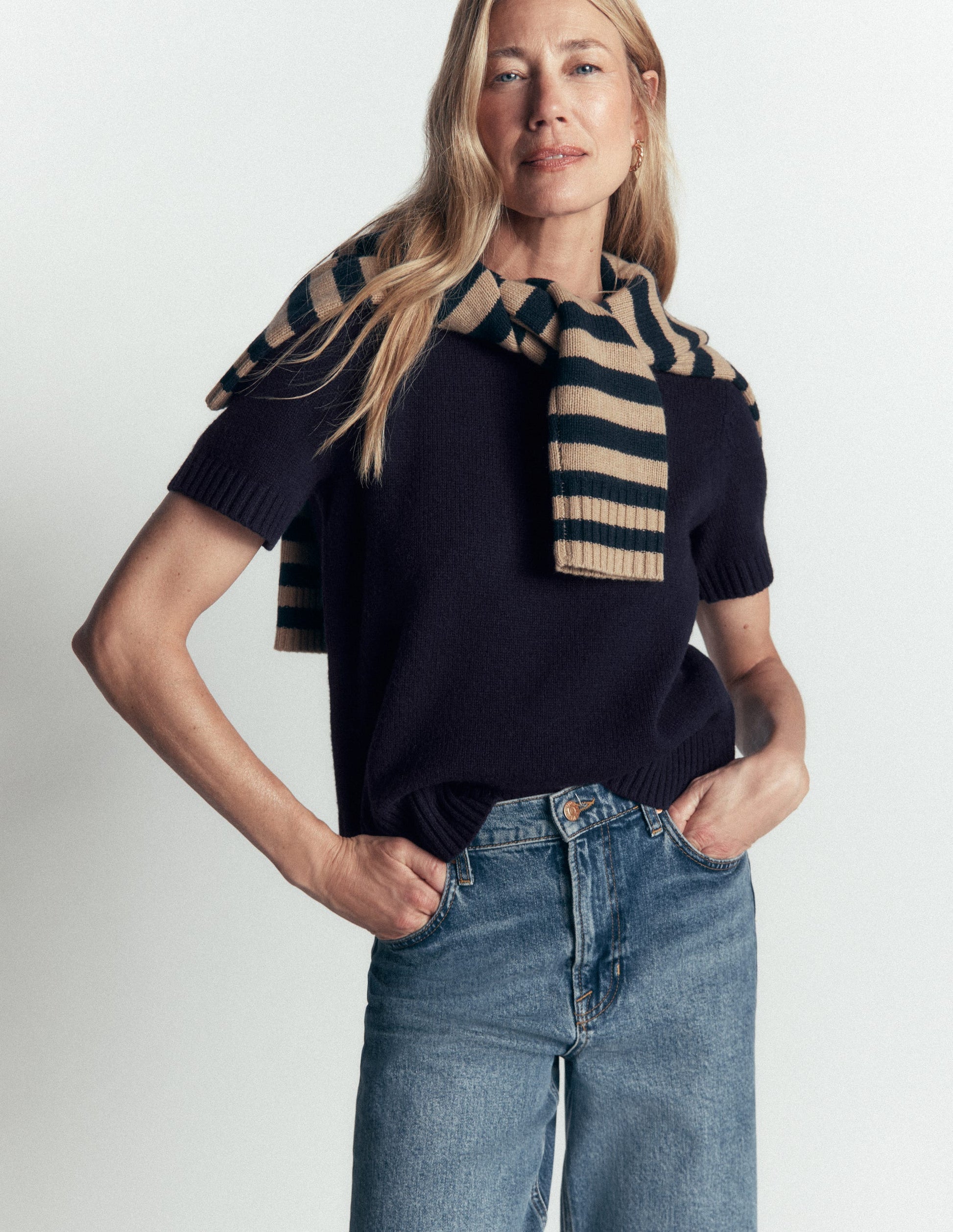 Marta T-Shirt aus Merinowolle-Marineblau-1