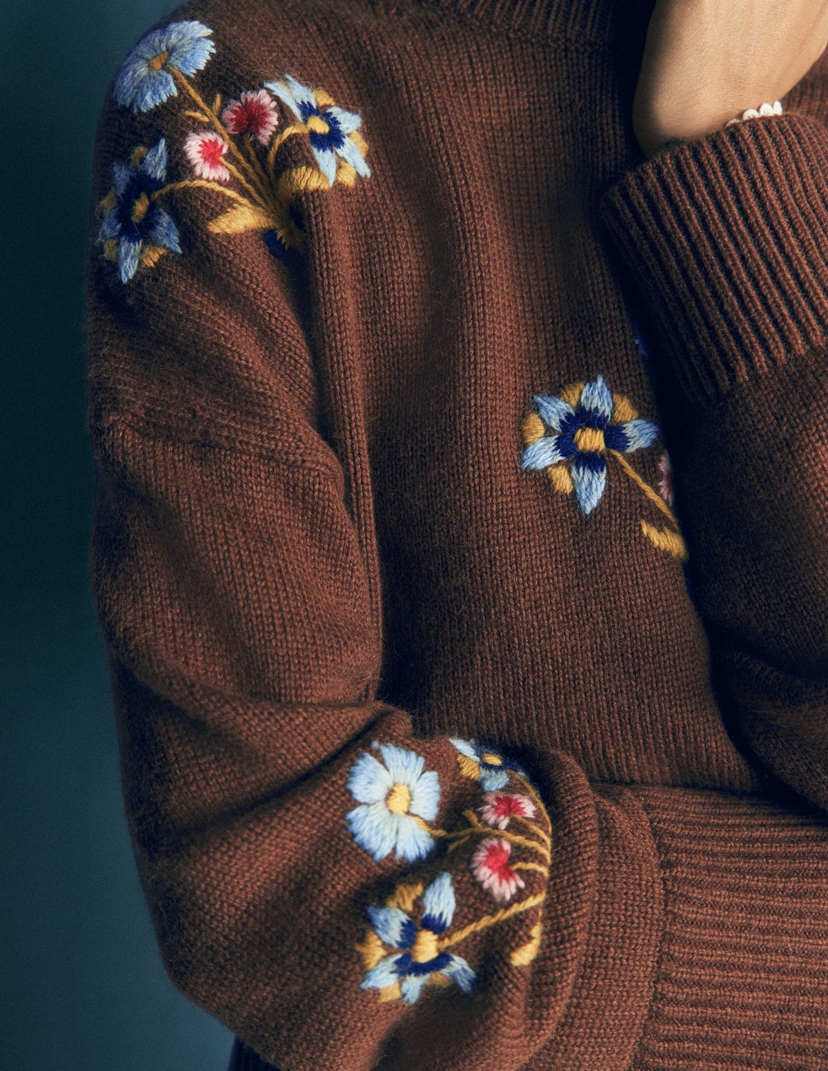 Ella Bestickter Strickpullover-Umbra, Blumenmuster-3