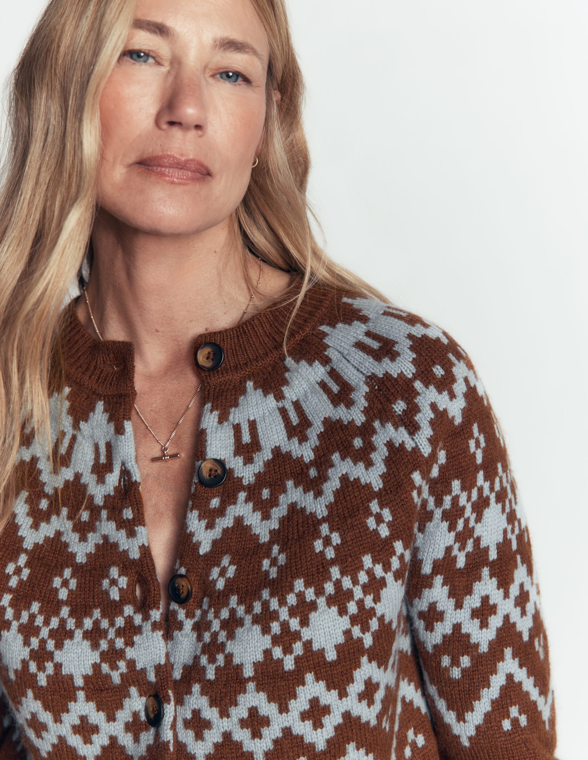 Mae Fair-Isle-Strickjacke-Blumenerde - Image 3