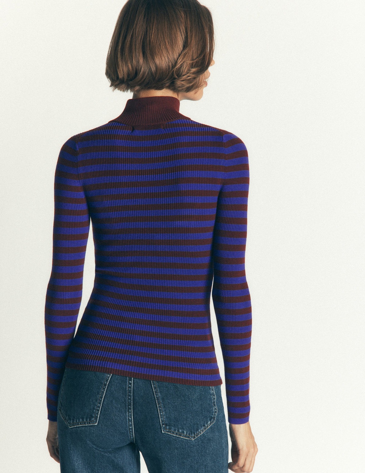 Zelda Rippstrickpullover mit Halbreißverschluss-Leuchtendes Blau, Kastanienbraun Streifen - Image 3