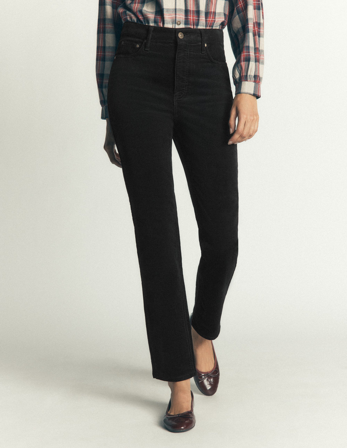 Schmal geschnittene Cord-Jeans mit hohem Bund-Schwarz-4