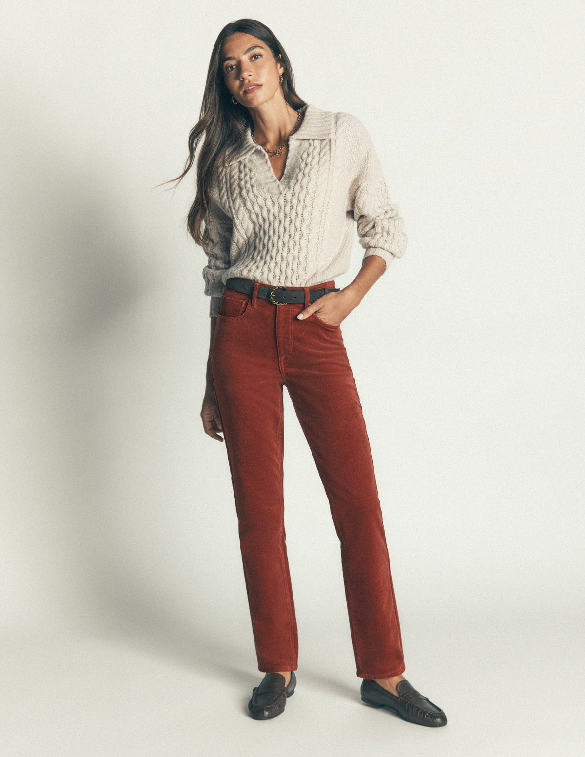 Schmal geschnittene Cord-Jeans mit hohem Bund-Gebranntes Henna-1
