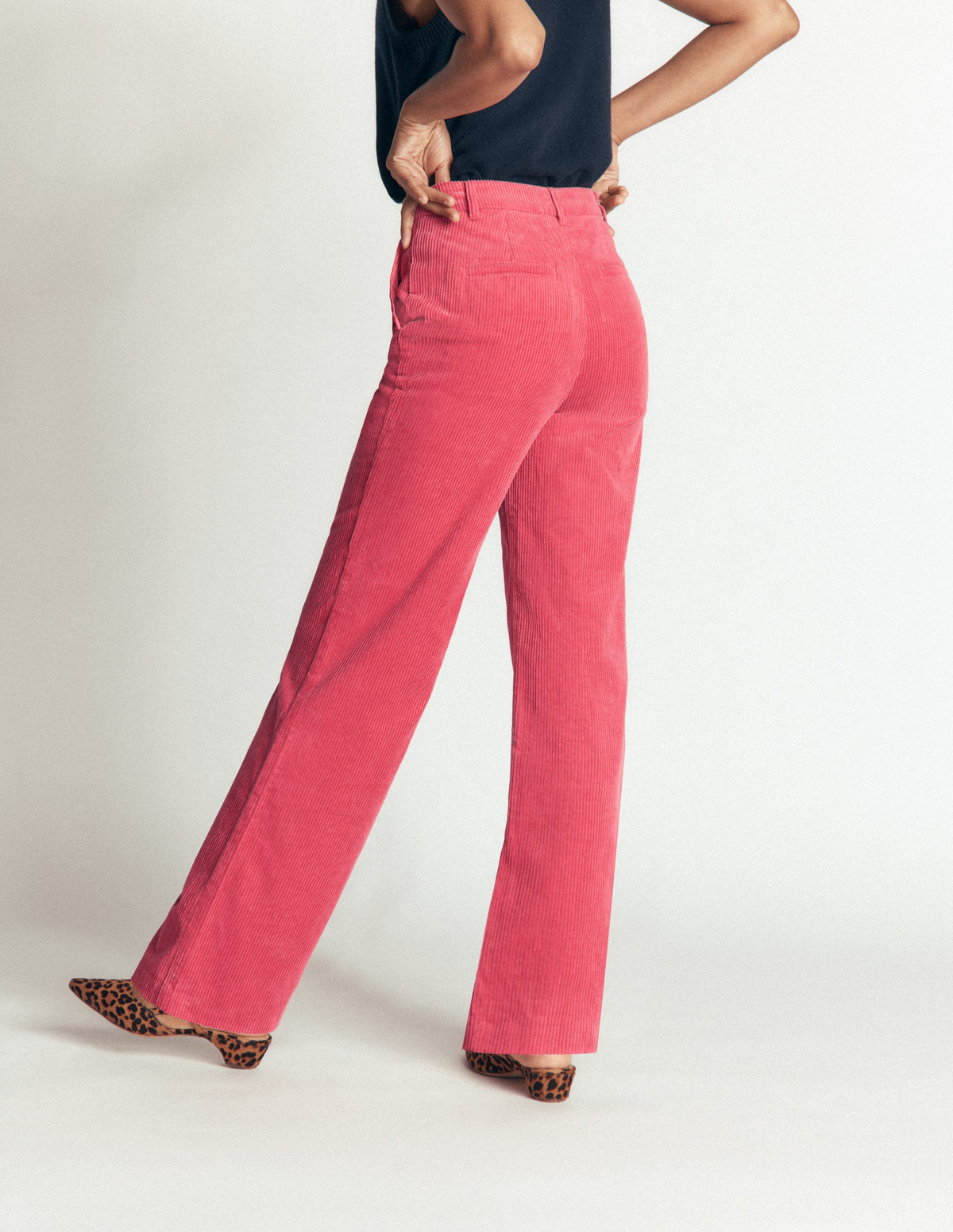 Fitzrovia Cord-Säulenhose-Kirschrot-3