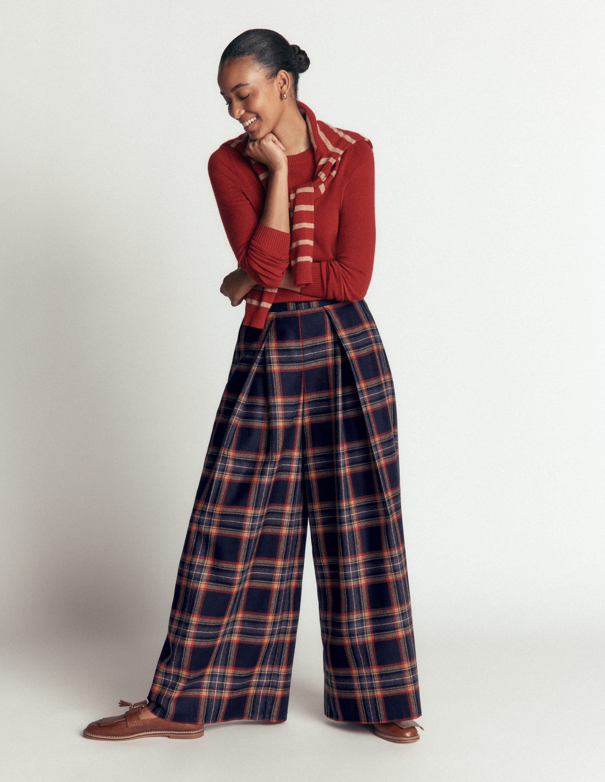 Plissierte Culotte aus Wollmischung-Marineblau, Camel Kariert - Image 1